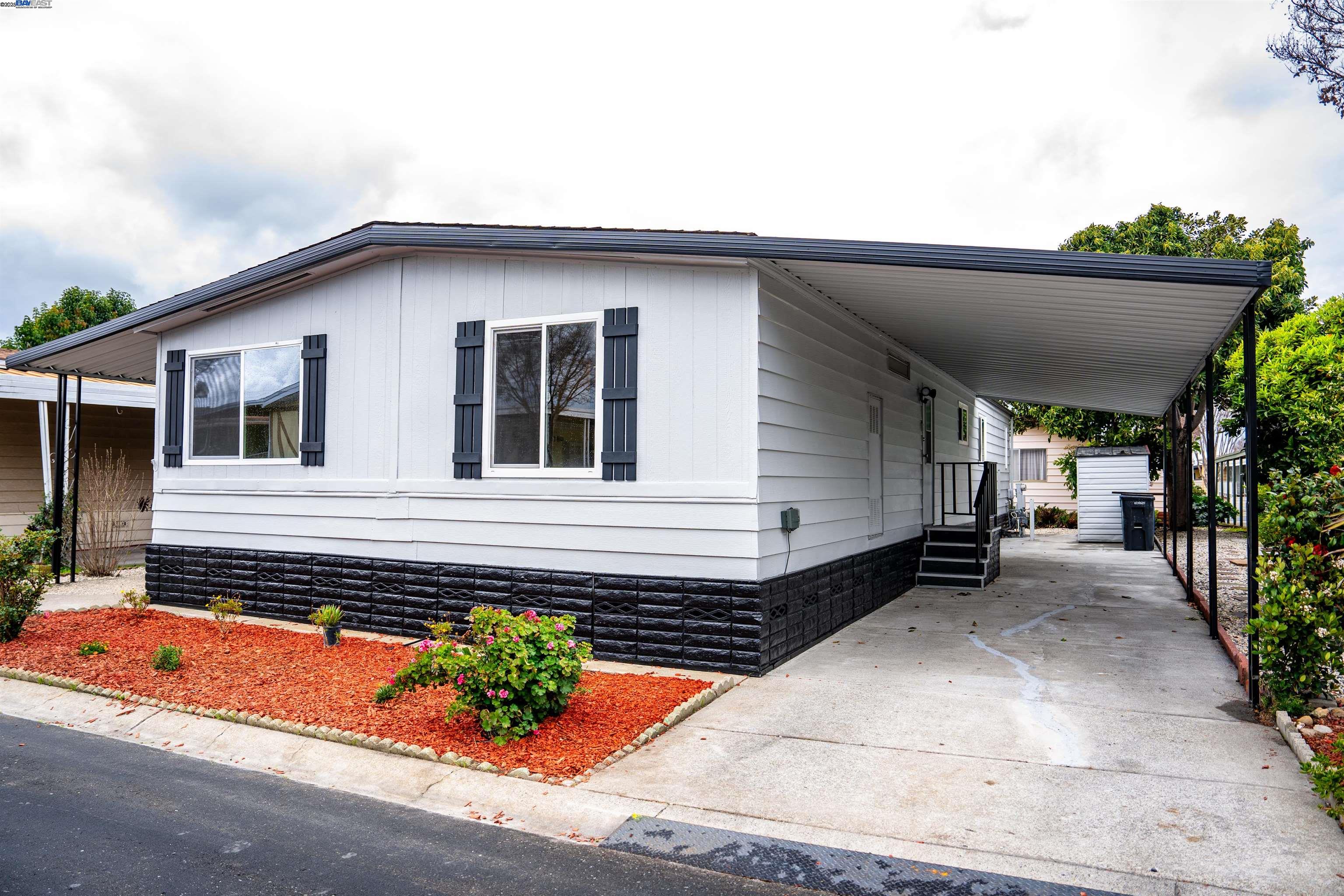 29365 Nantucket Way #94, Hayward