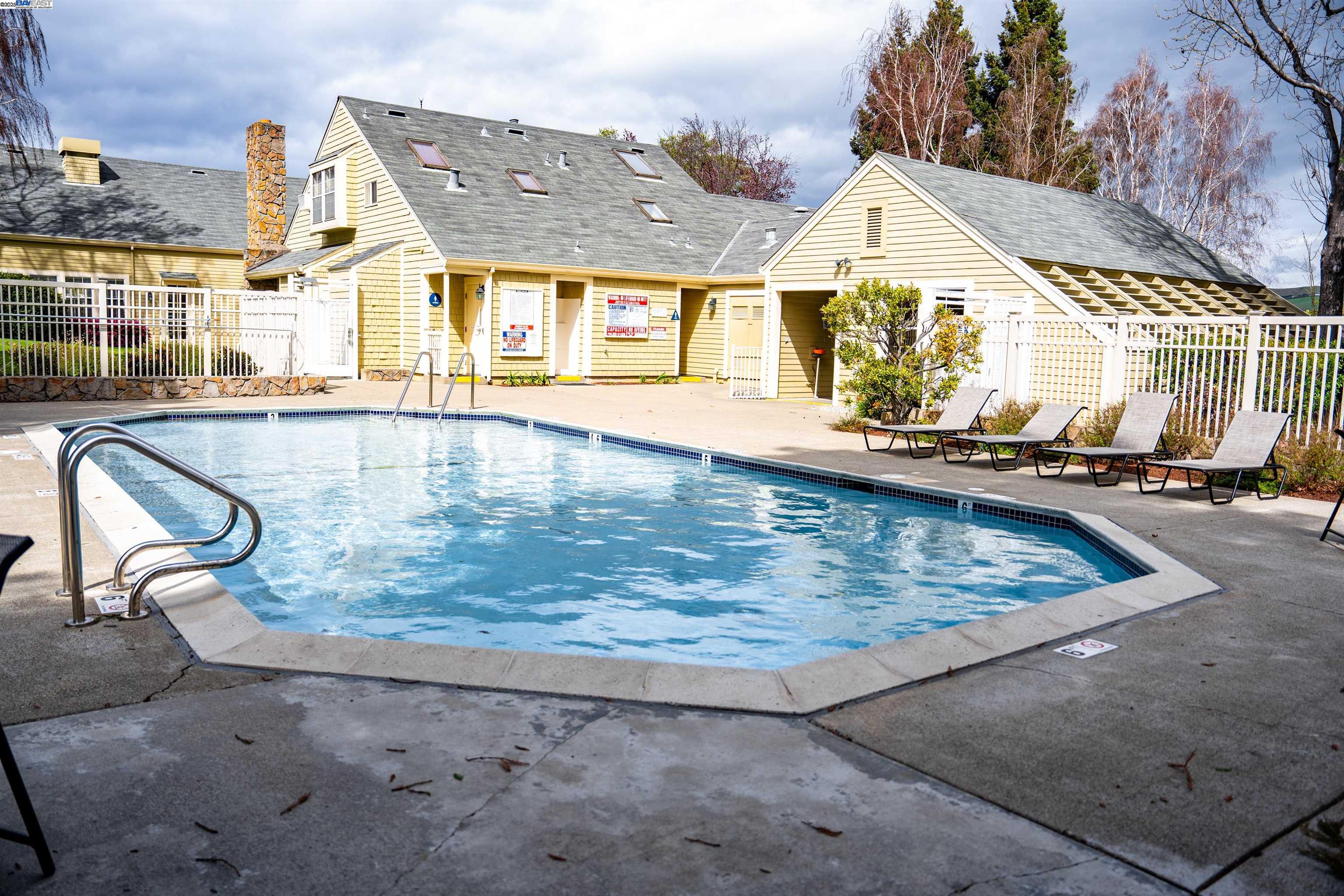 29365 Nantucket Way #94, Hayward