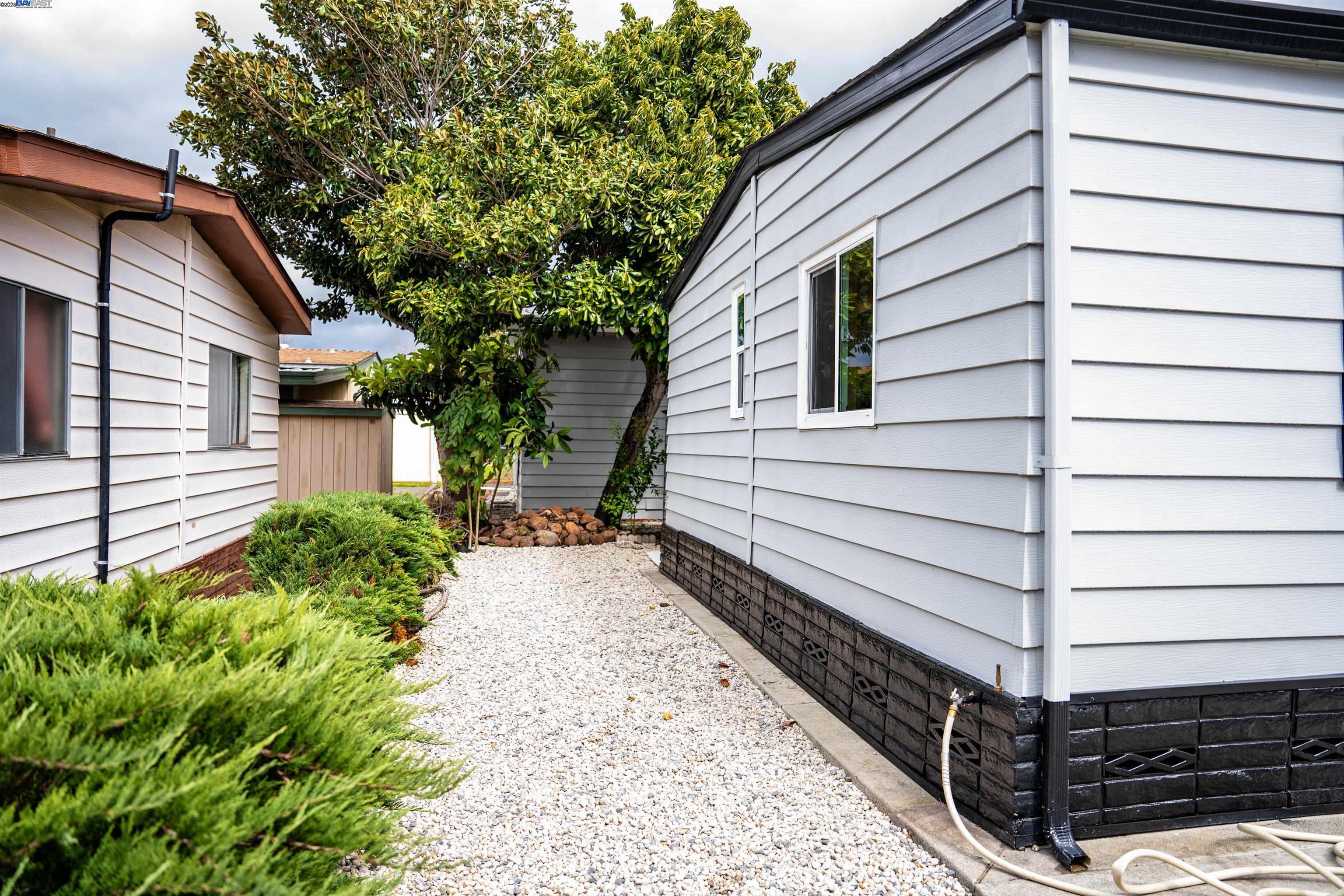 29365 Nantucket Way #94, Hayward