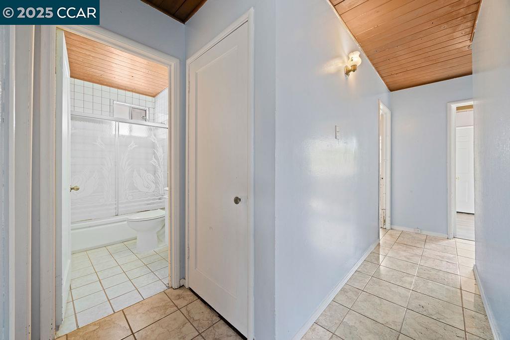 222 Denise Drive, San Pablo