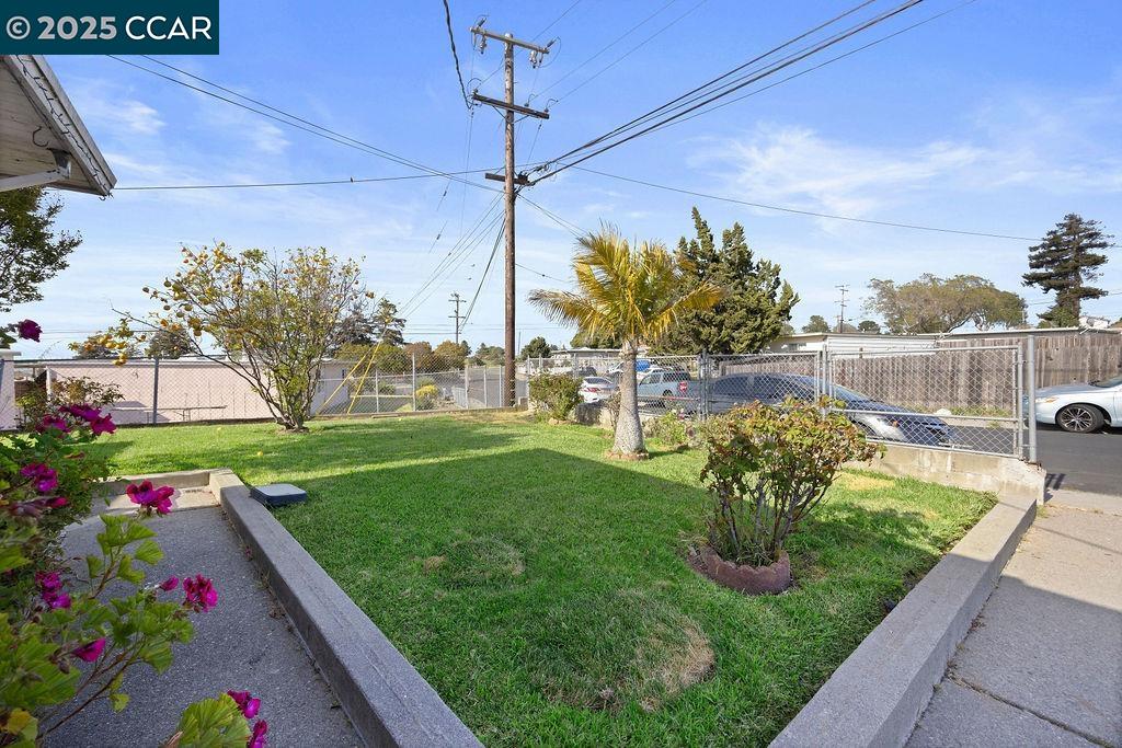 222 Denise Drive, San Pablo