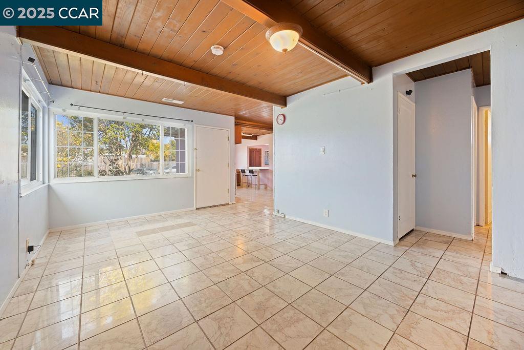 222 Denise Drive, San Pablo