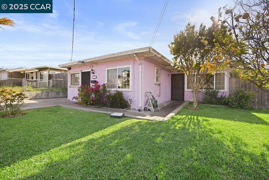 222 Denise Drive, San Pablo