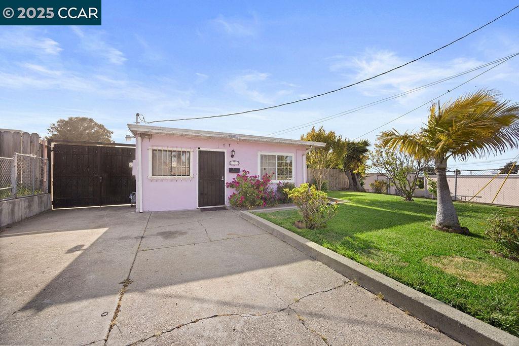 222 Denise Drive, San Pablo