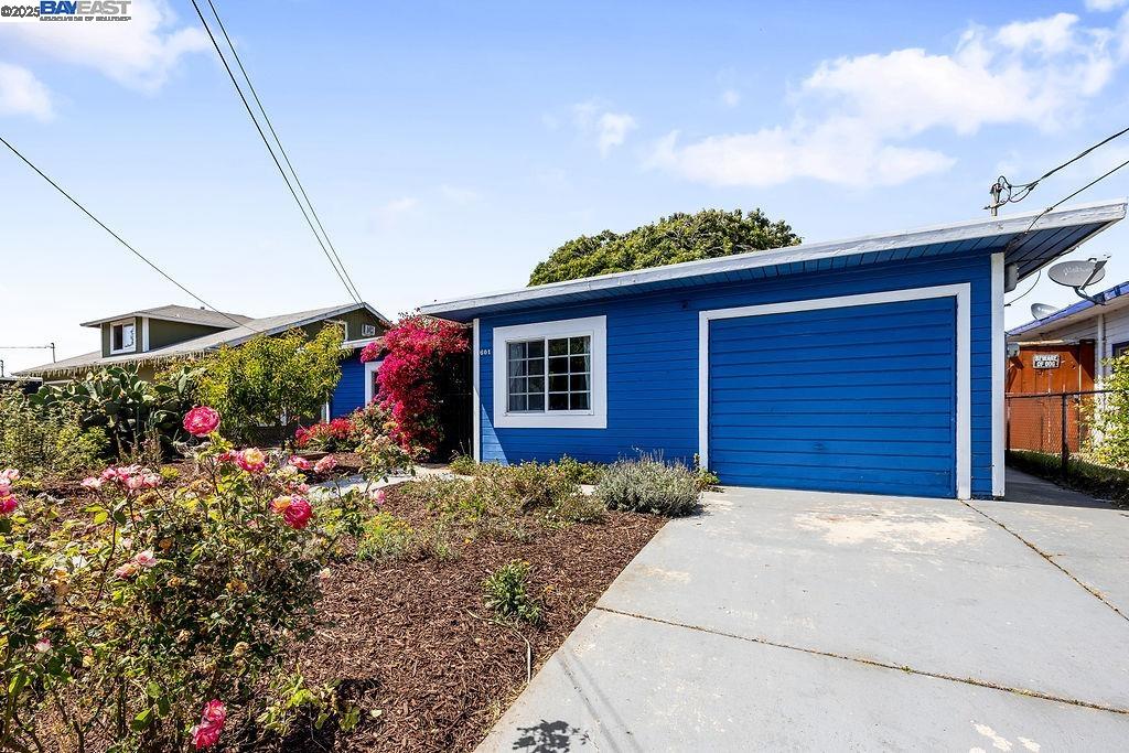 601 Harrison Drive, Richmond