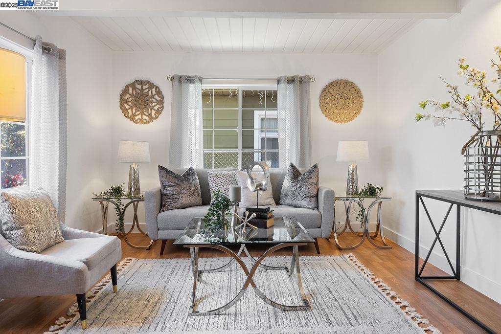 601 Harrison Drive, Richmond