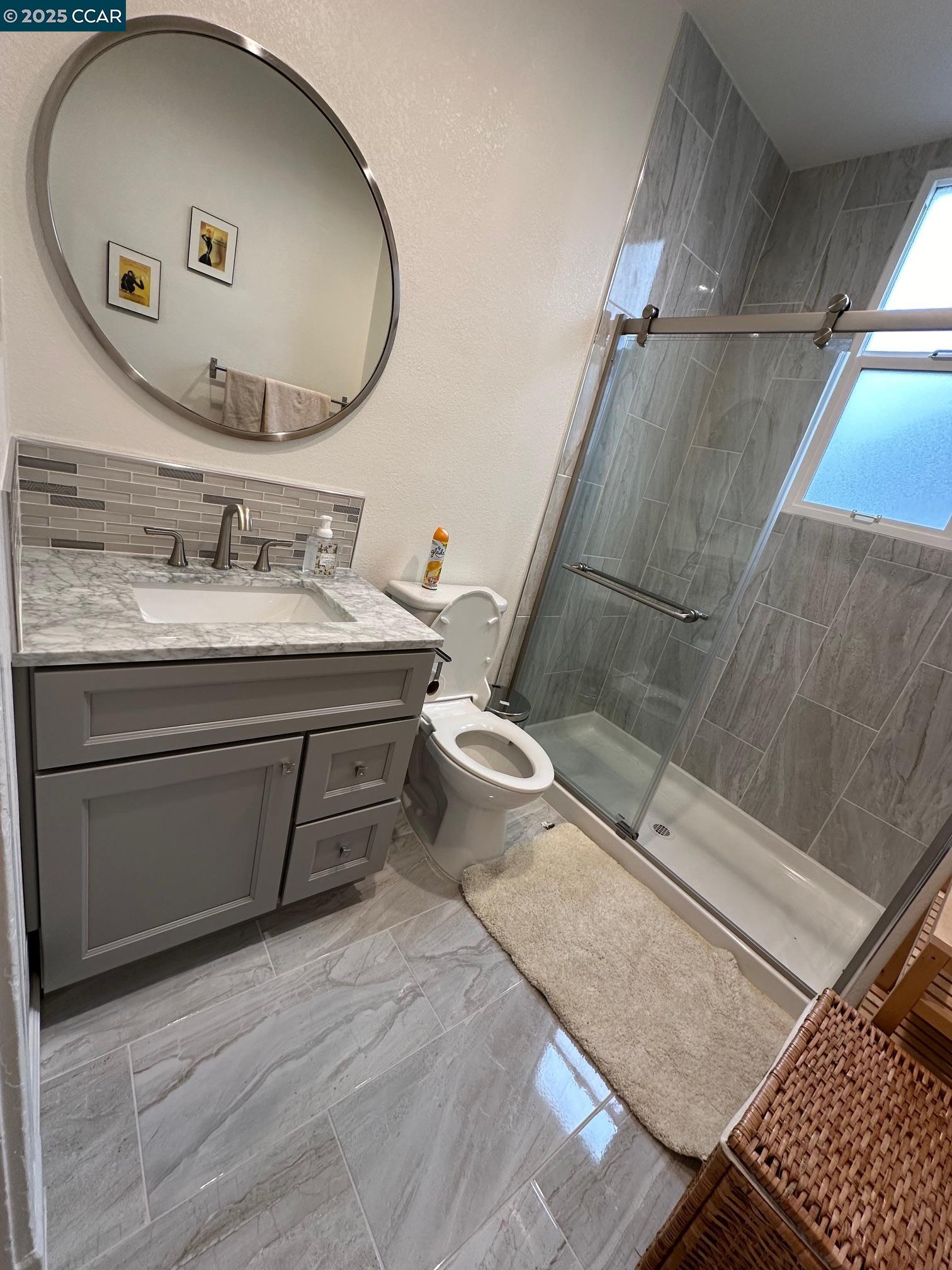 3229 Elm Street, Oakland