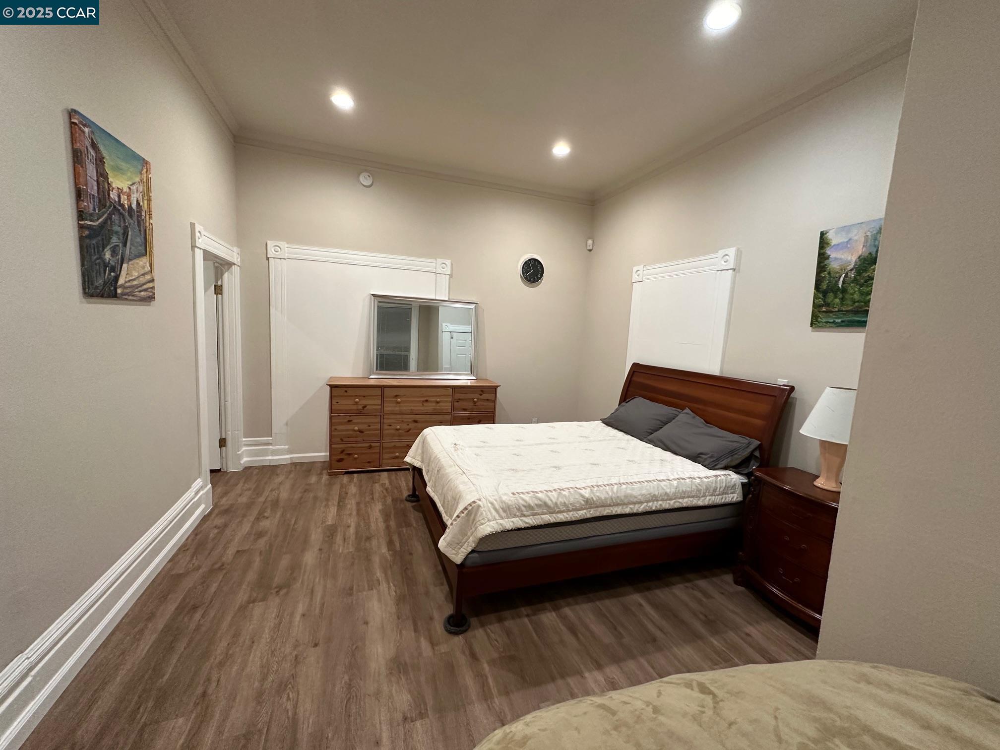 3229 Elm Street, Oakland