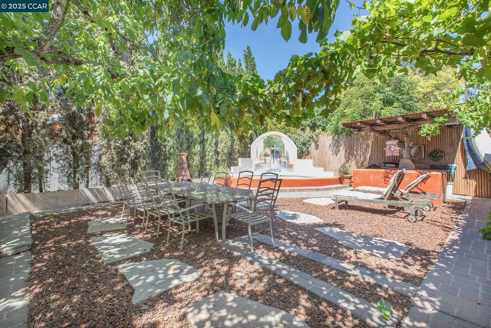 17190 Cedar Avenue, Sonoma