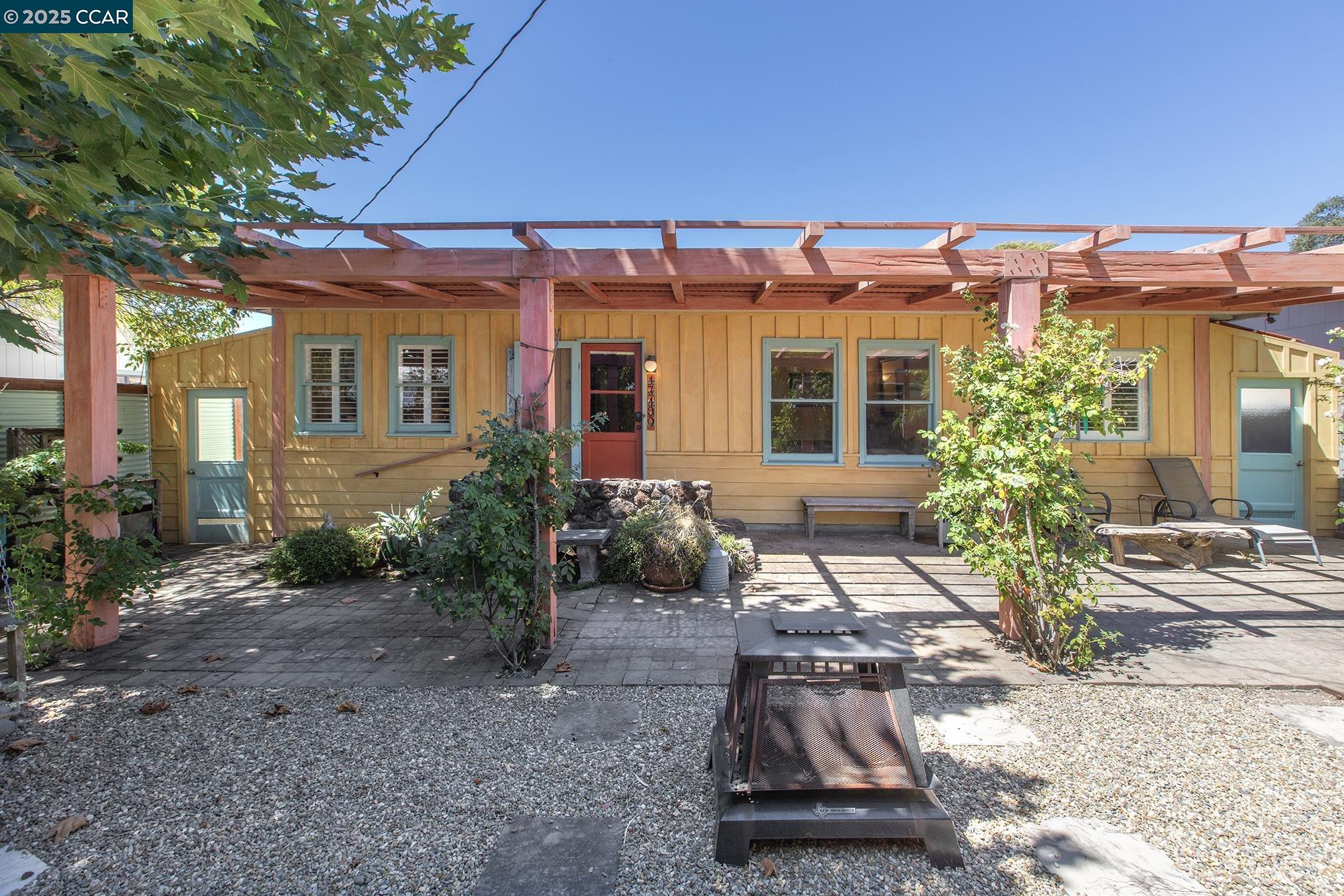 17190 Cedar Avenue, Sonoma