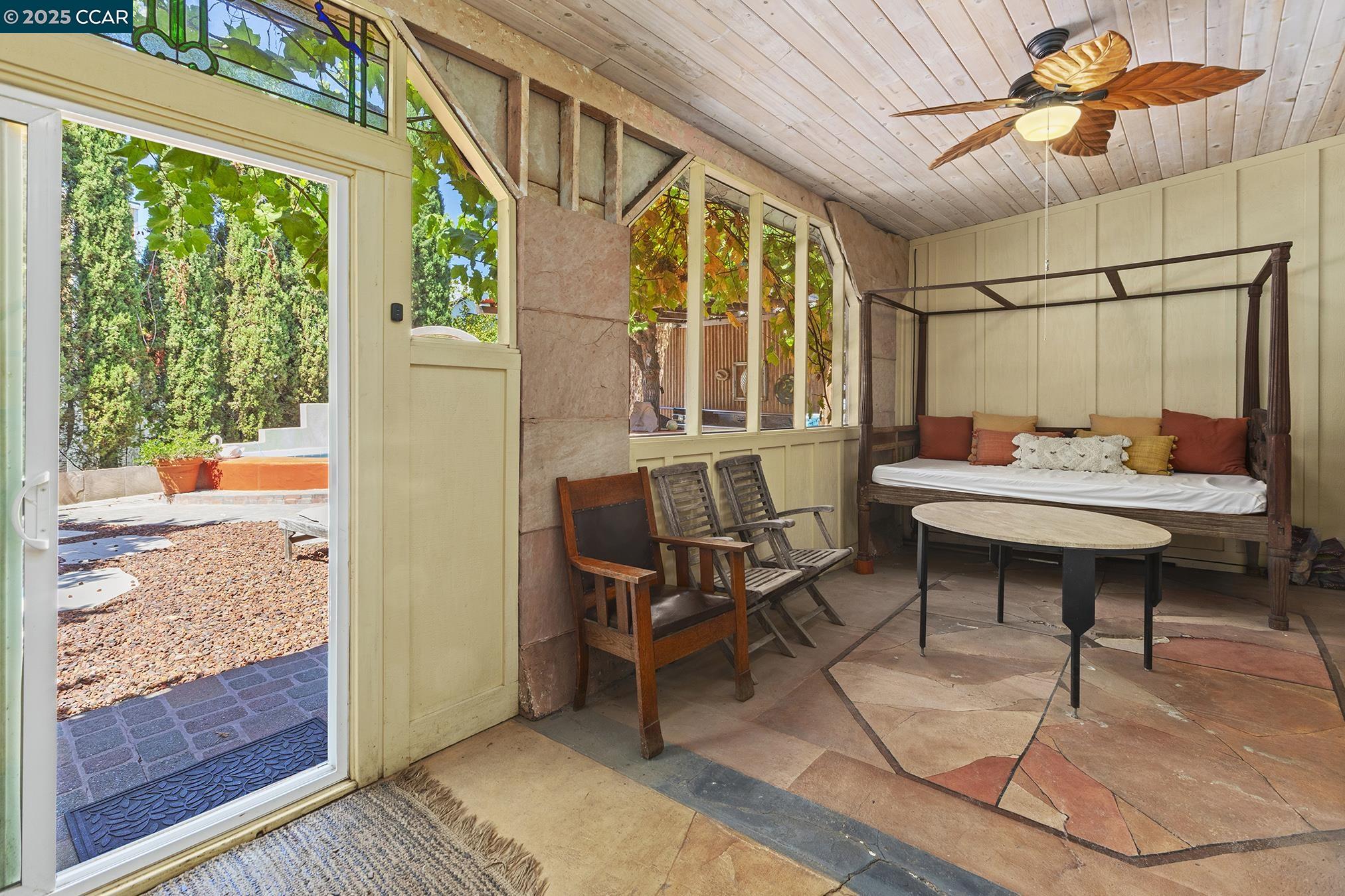 17190 Cedar Avenue, Sonoma