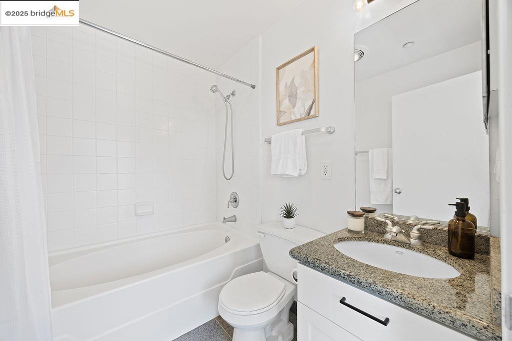 3927 Cerrito Avenue, Oakland 