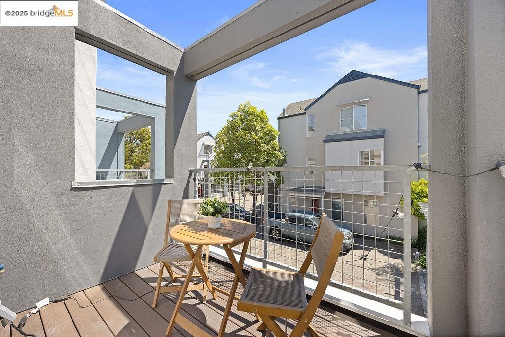 3927 Cerrito Avenue, Oakland 