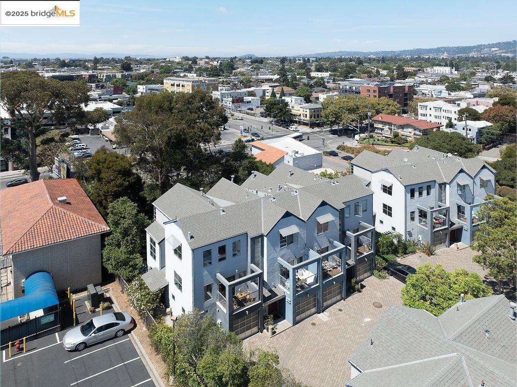 3927 Cerrito Avenue, Oakland 