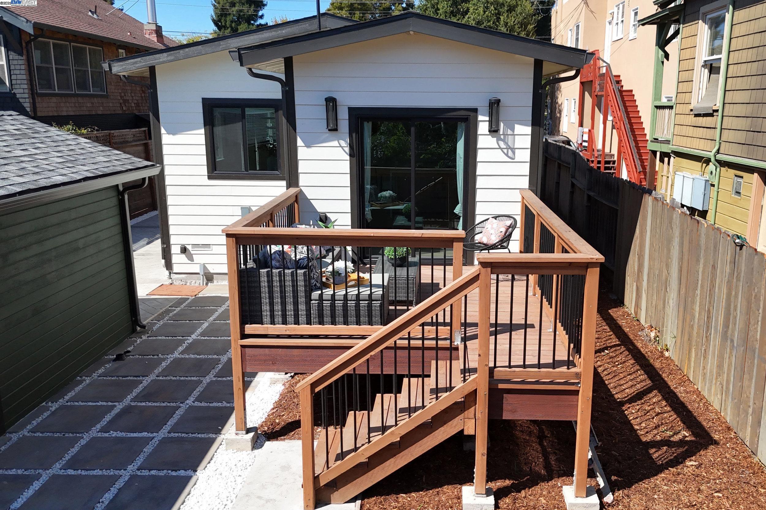 1636 Francisco Street, Berkley