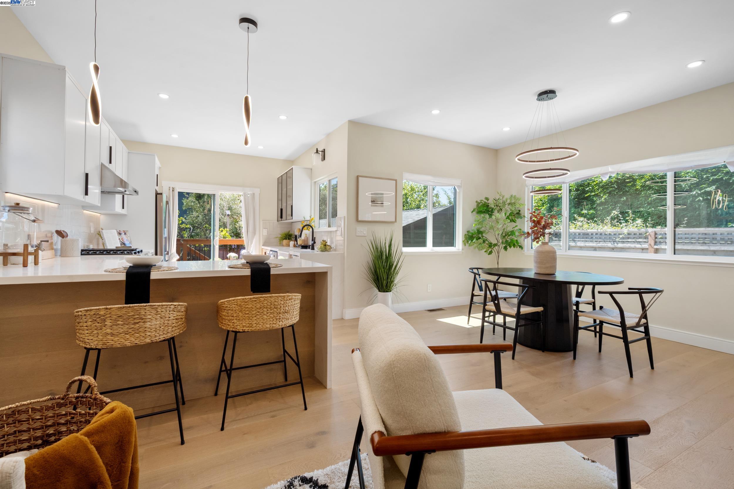 1636 Francisco Street, Berkley