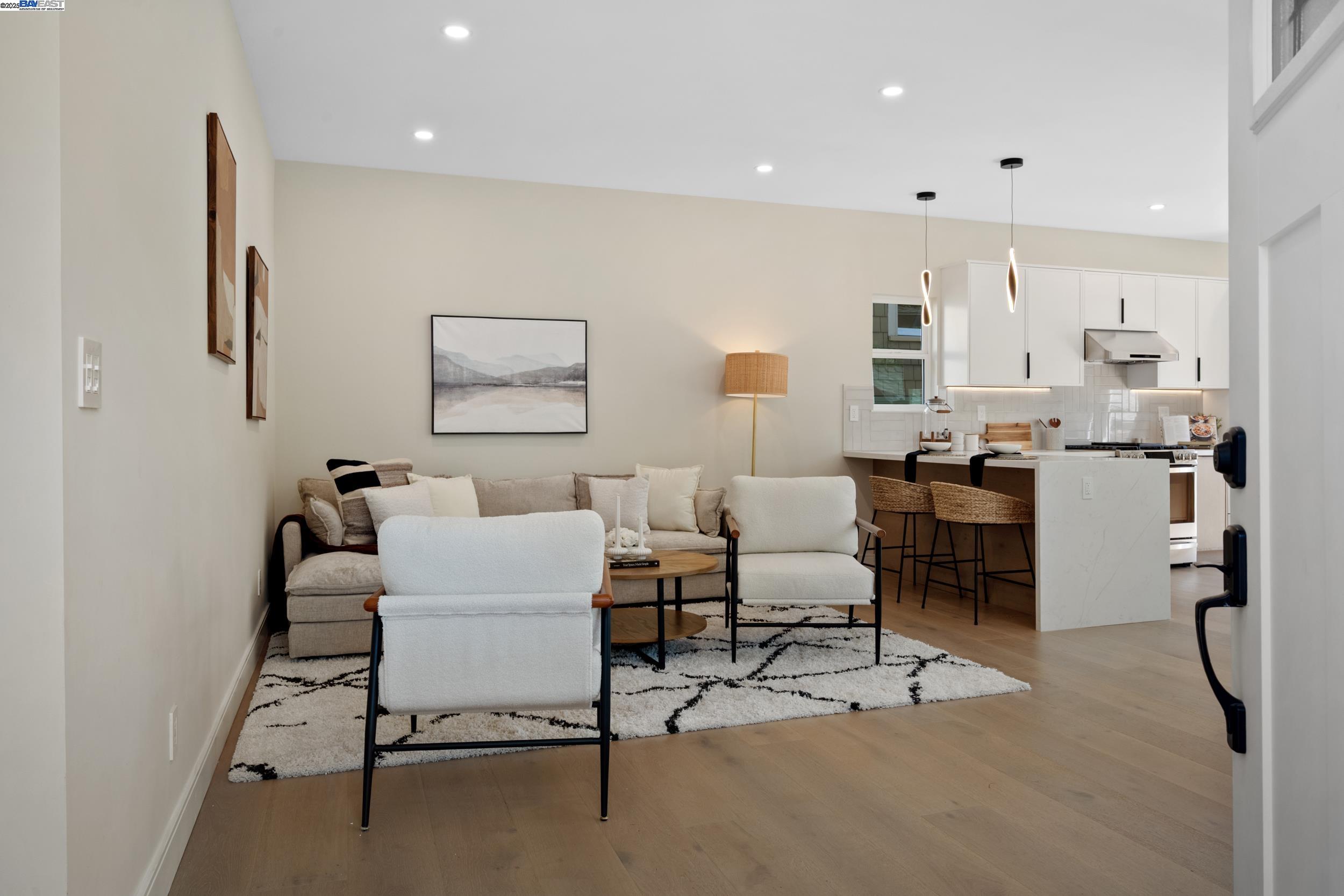 1636 Francisco Street, Berkley