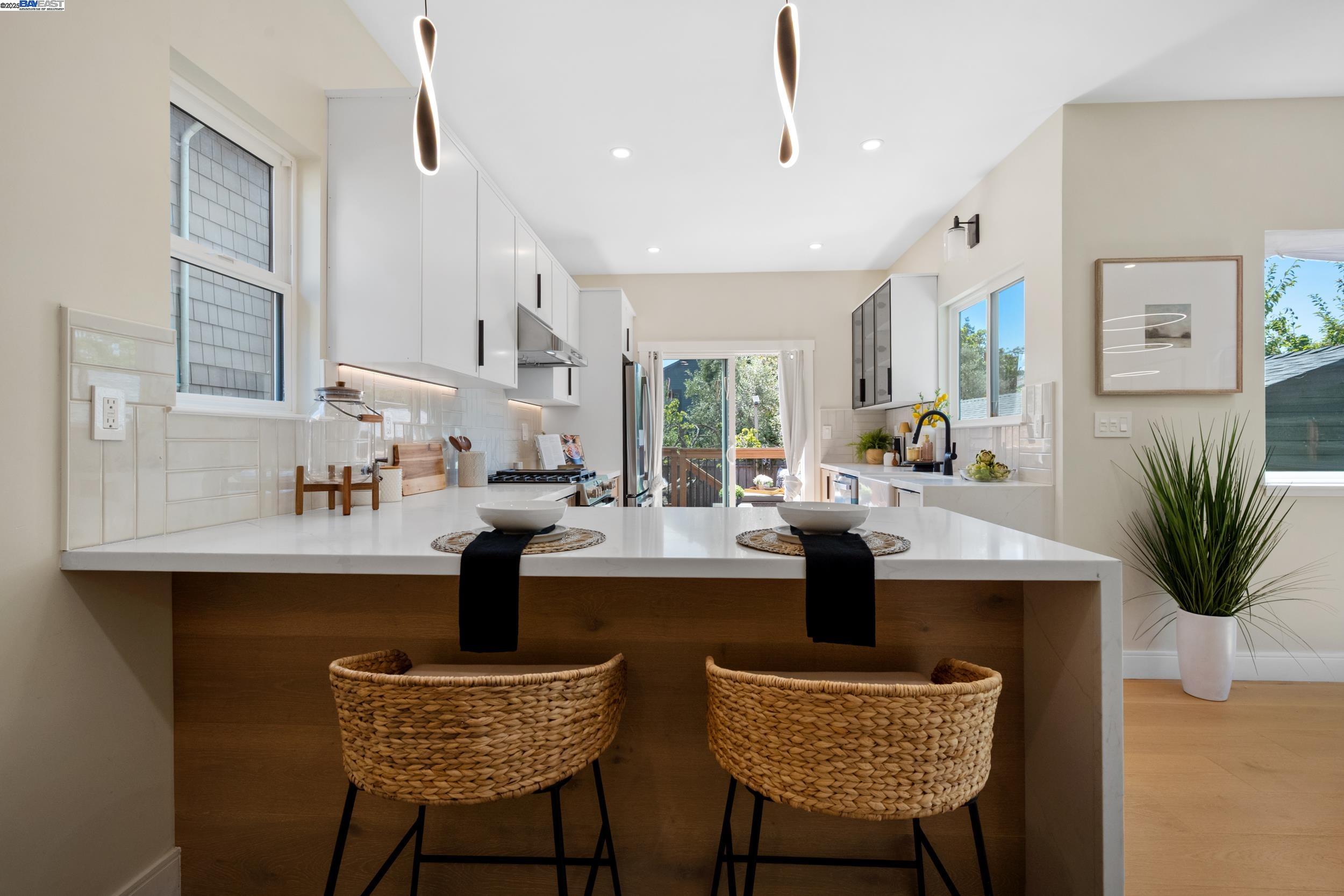 1636 Francisco Street, Berkley