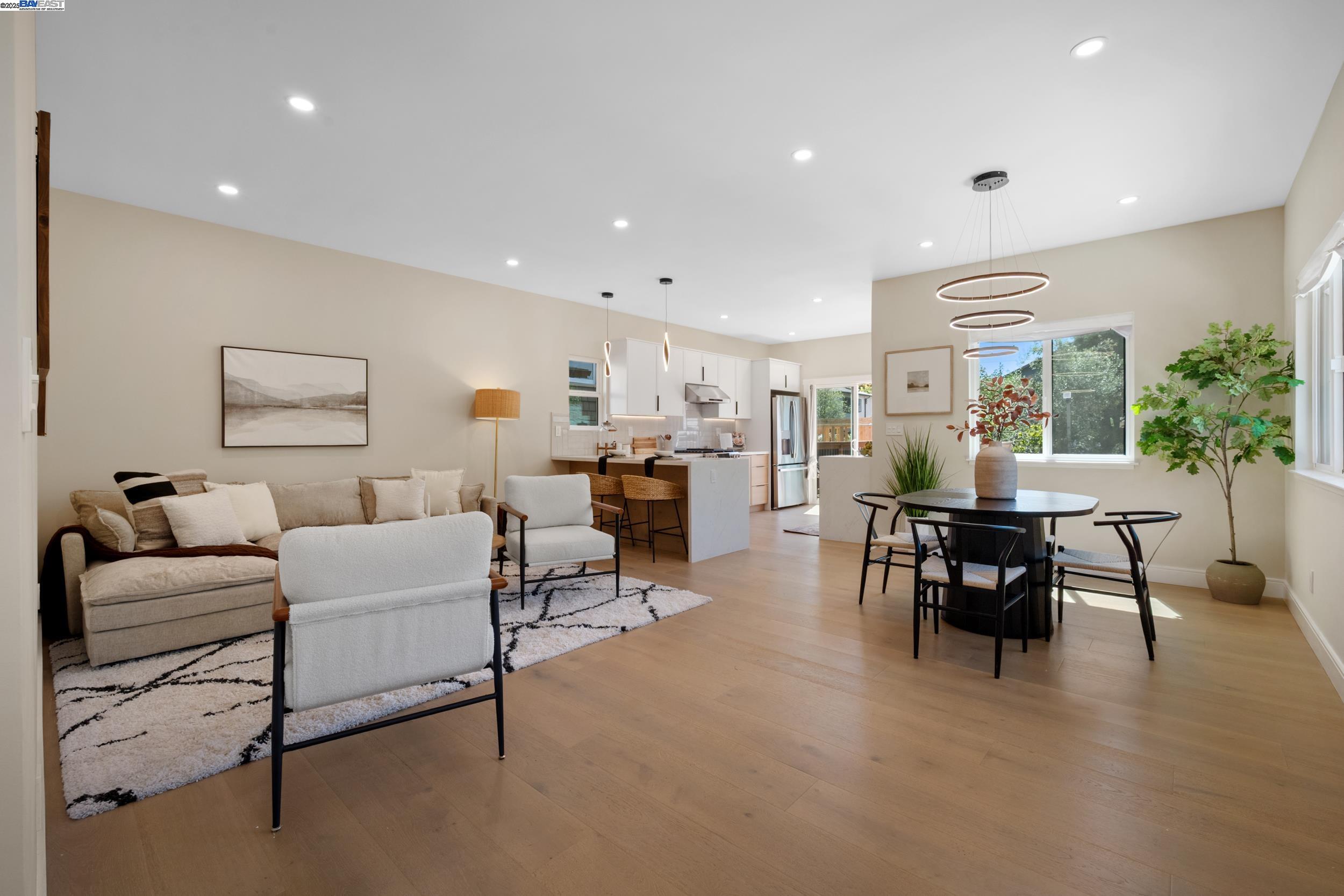 1636 Francisco Street, Berkley