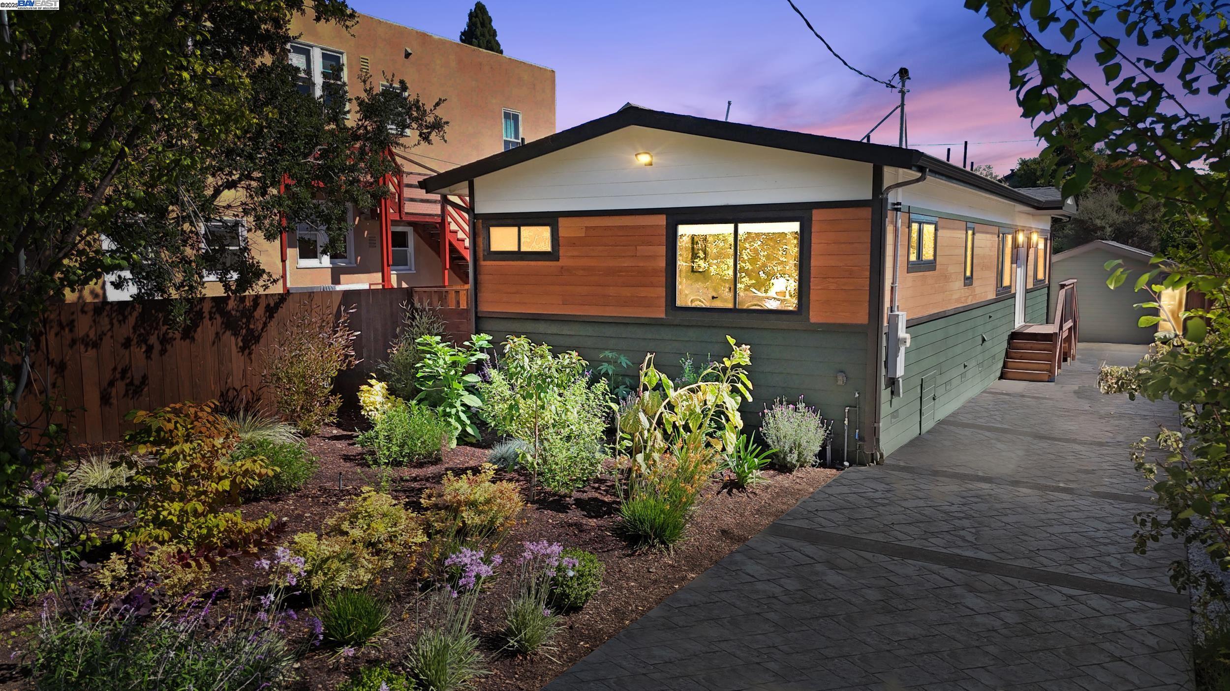 1636 Francisco Street, Berkley