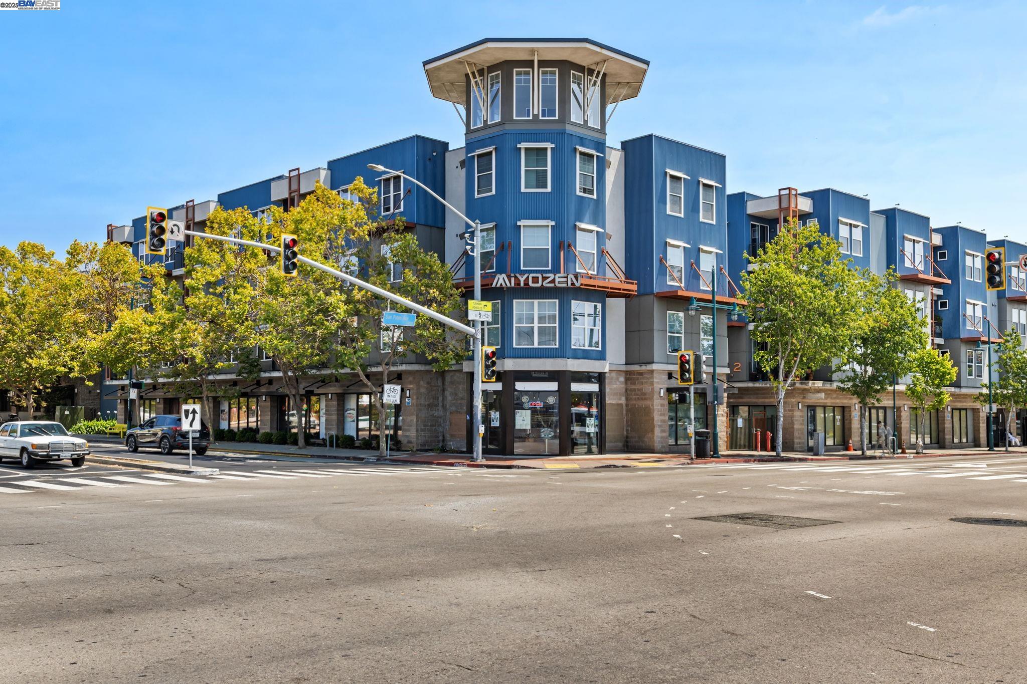 1121 40th Street #2406, Emeryville