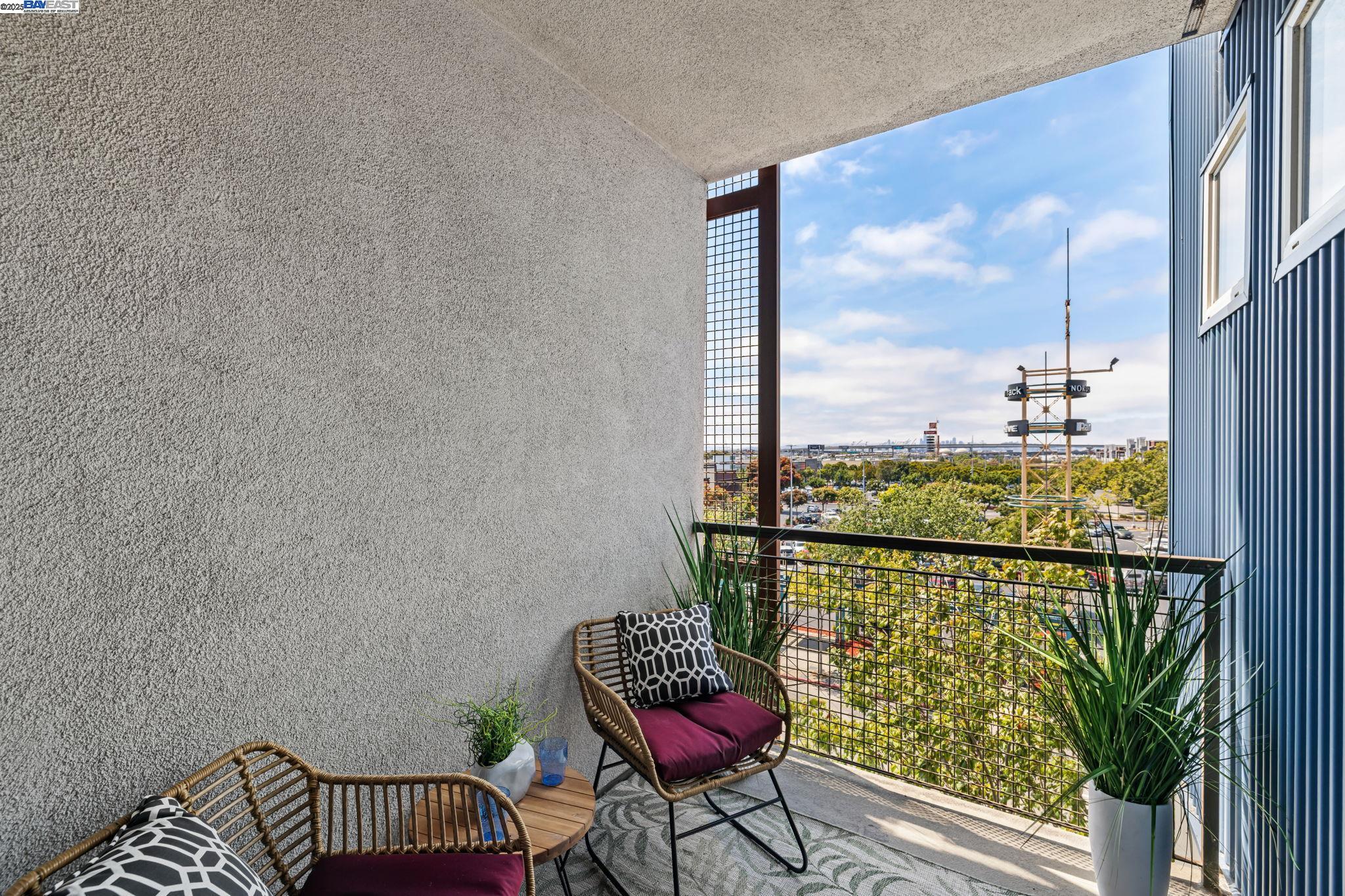 1121 40th Street #2406, Emeryville