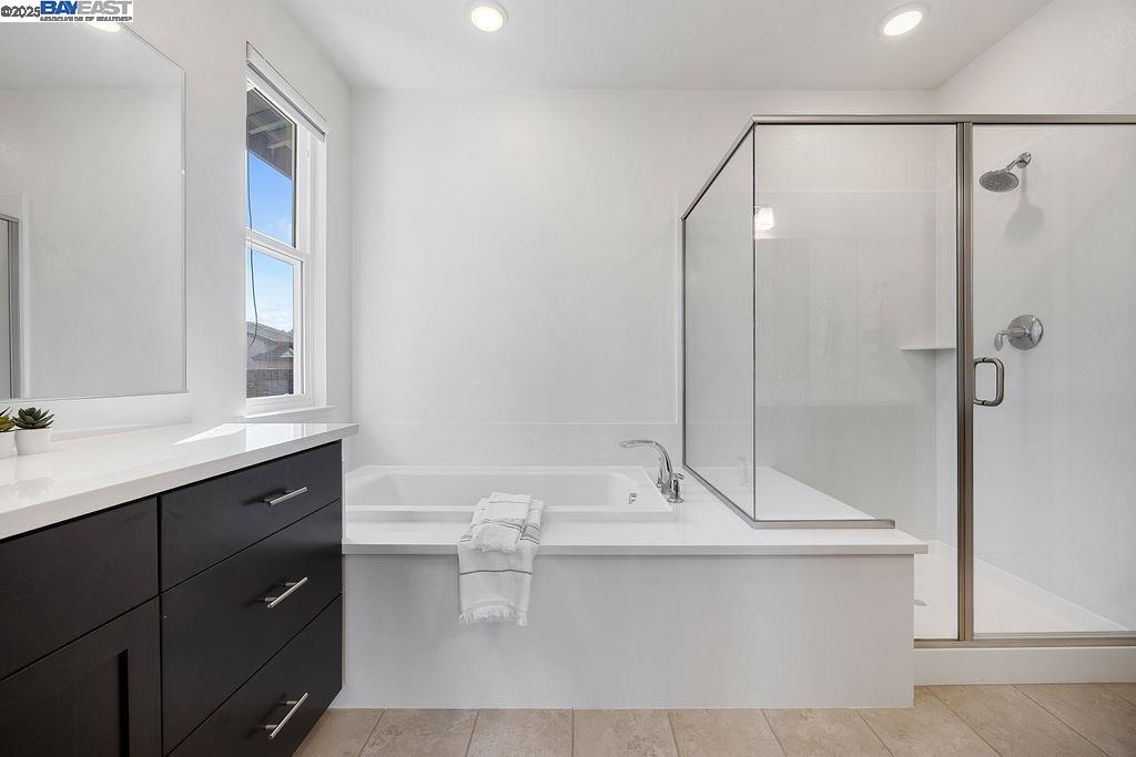 2729 5th Street, Alameda