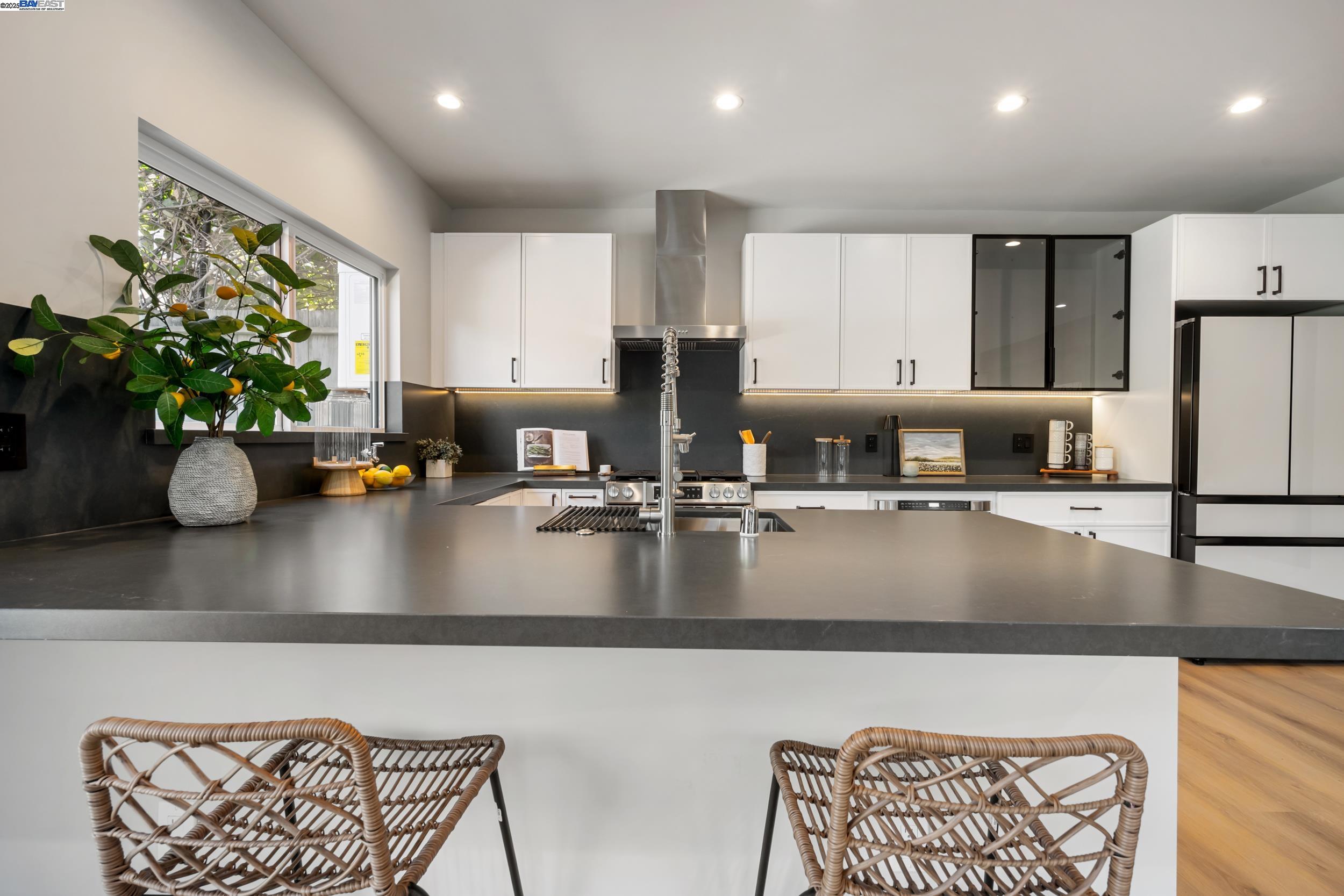 354 49th Street, Oakland 