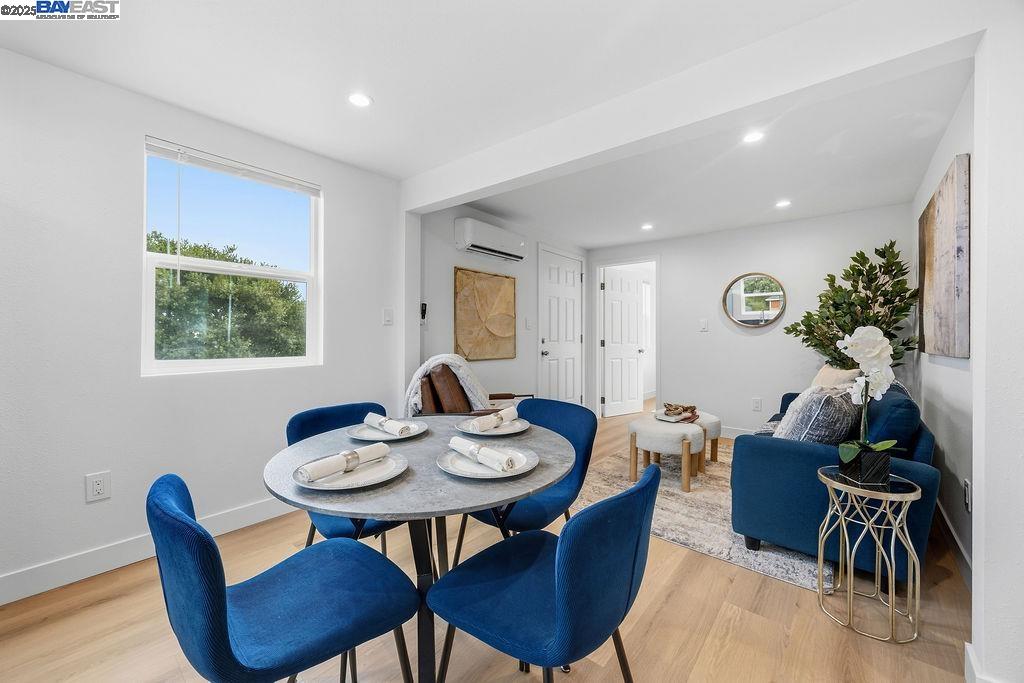 1520 4 Unit: A&B, Richmond