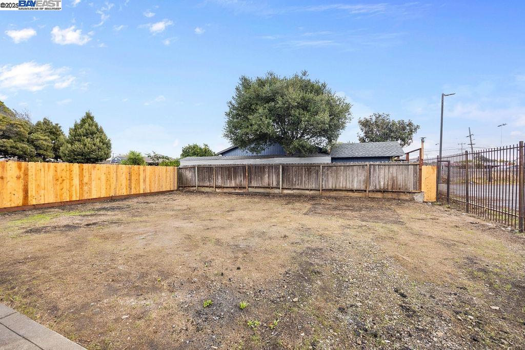 1520 4 Unit: A&B, Richmond