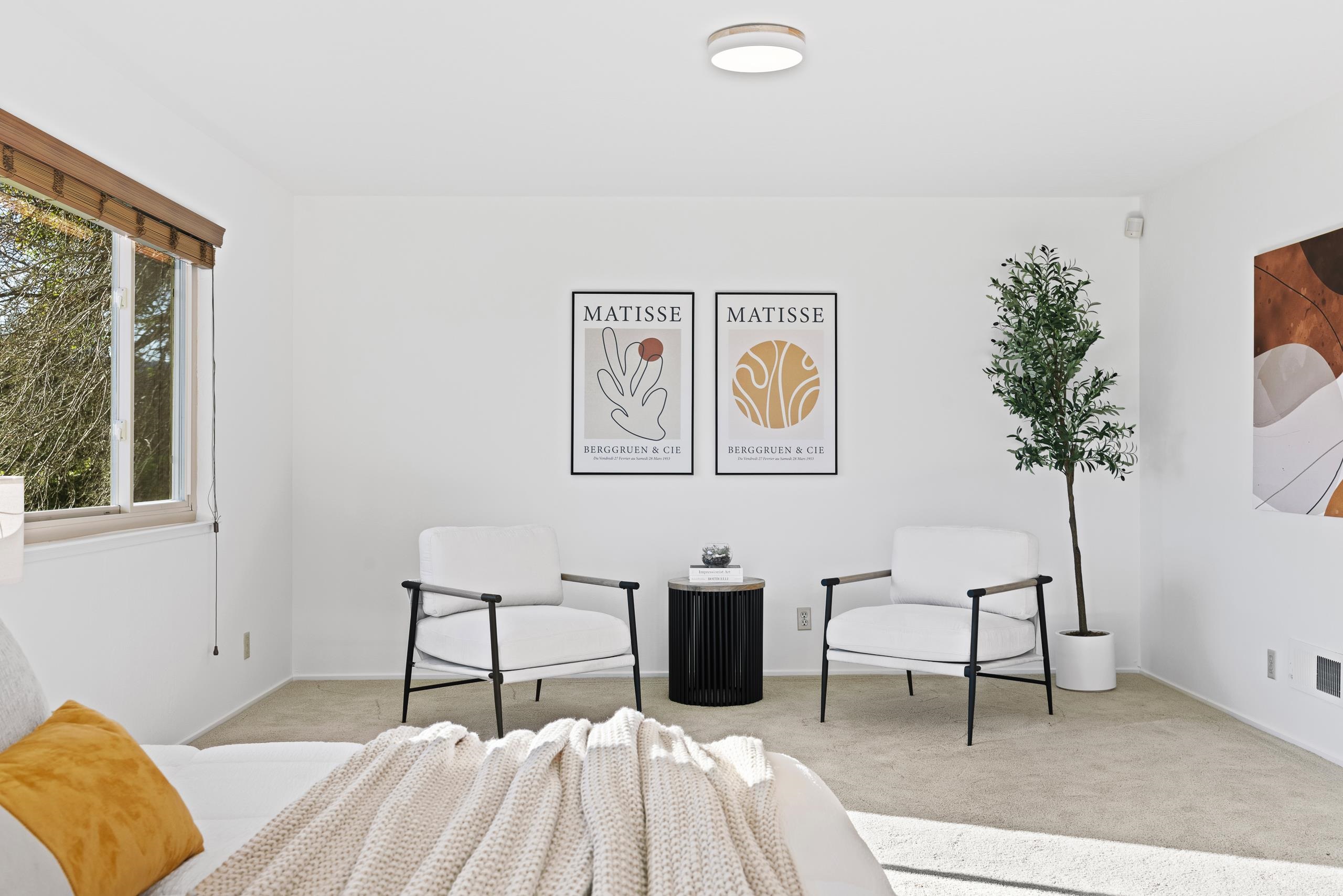 670 Logan Lane, Danville