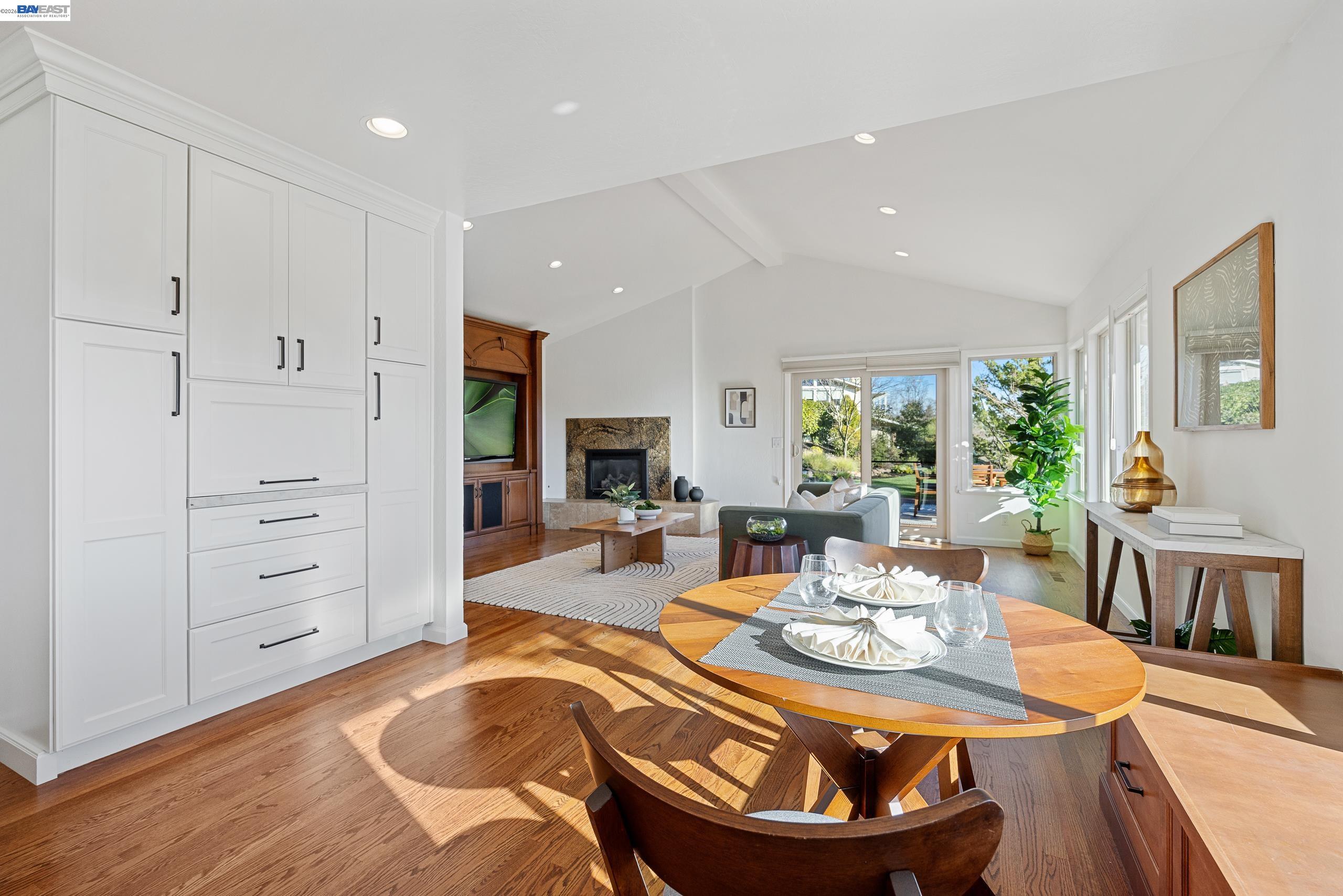 670 Logan Lane, Danville