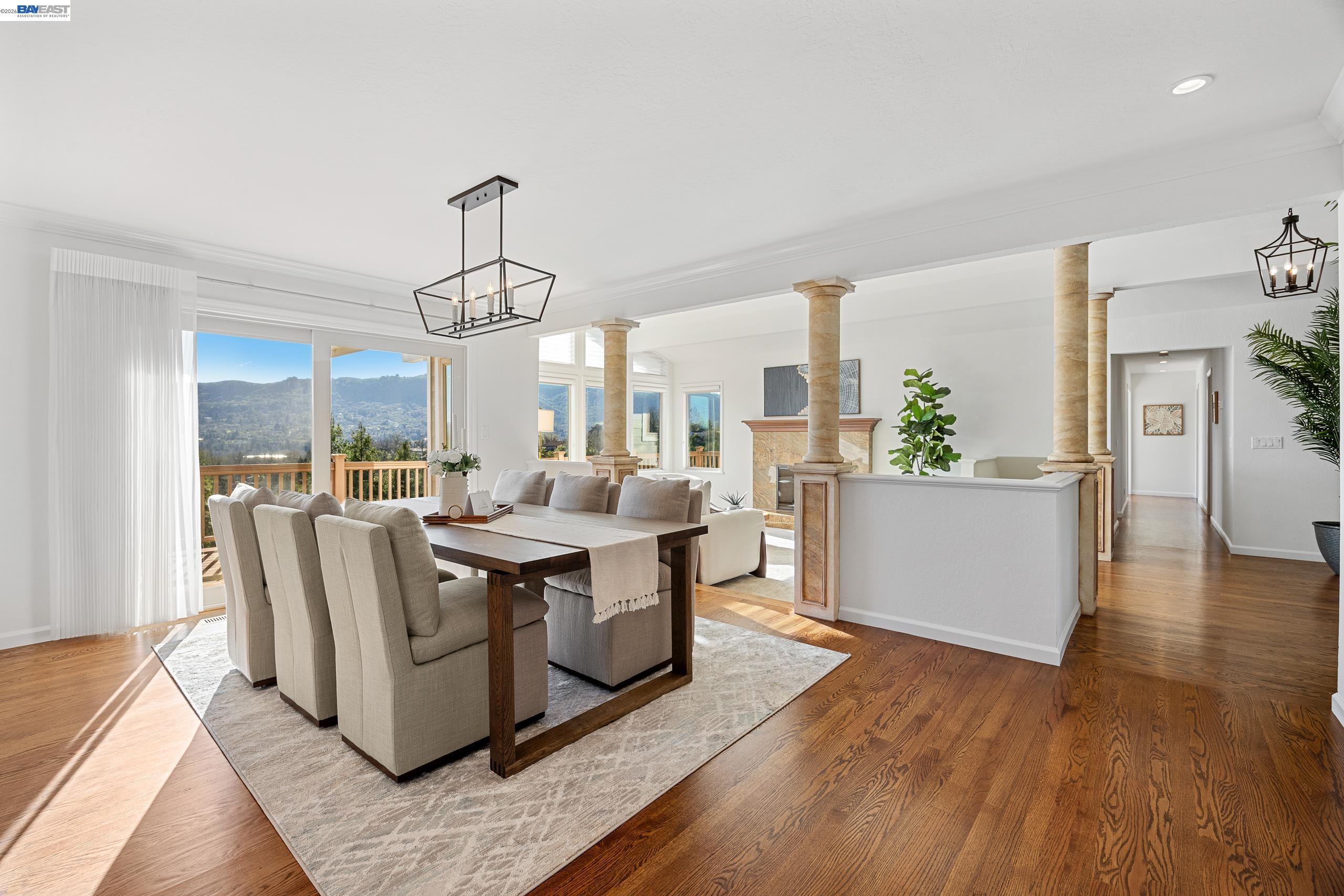 670 Logan Lane, Danville