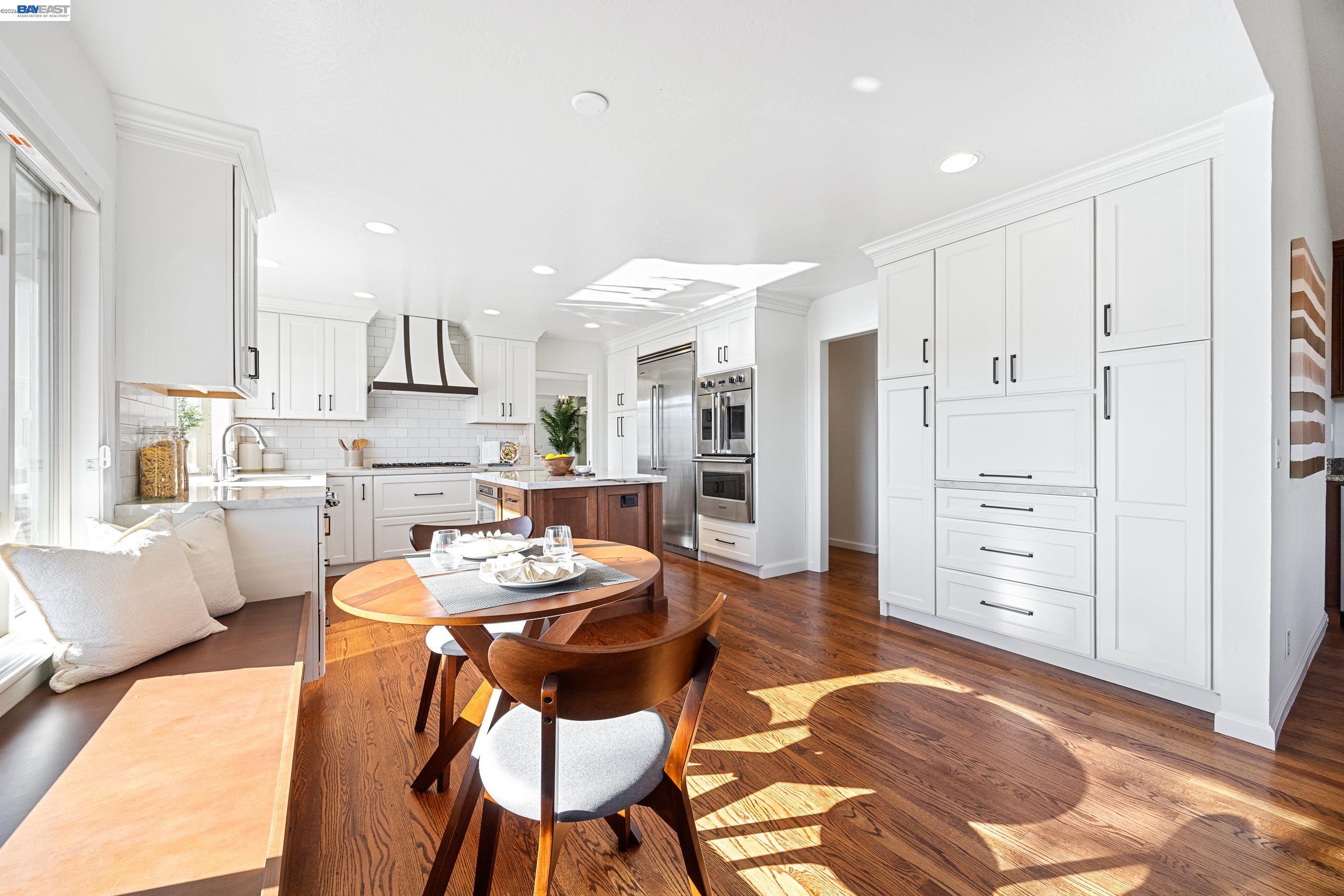 670 Logan Lane, Danville