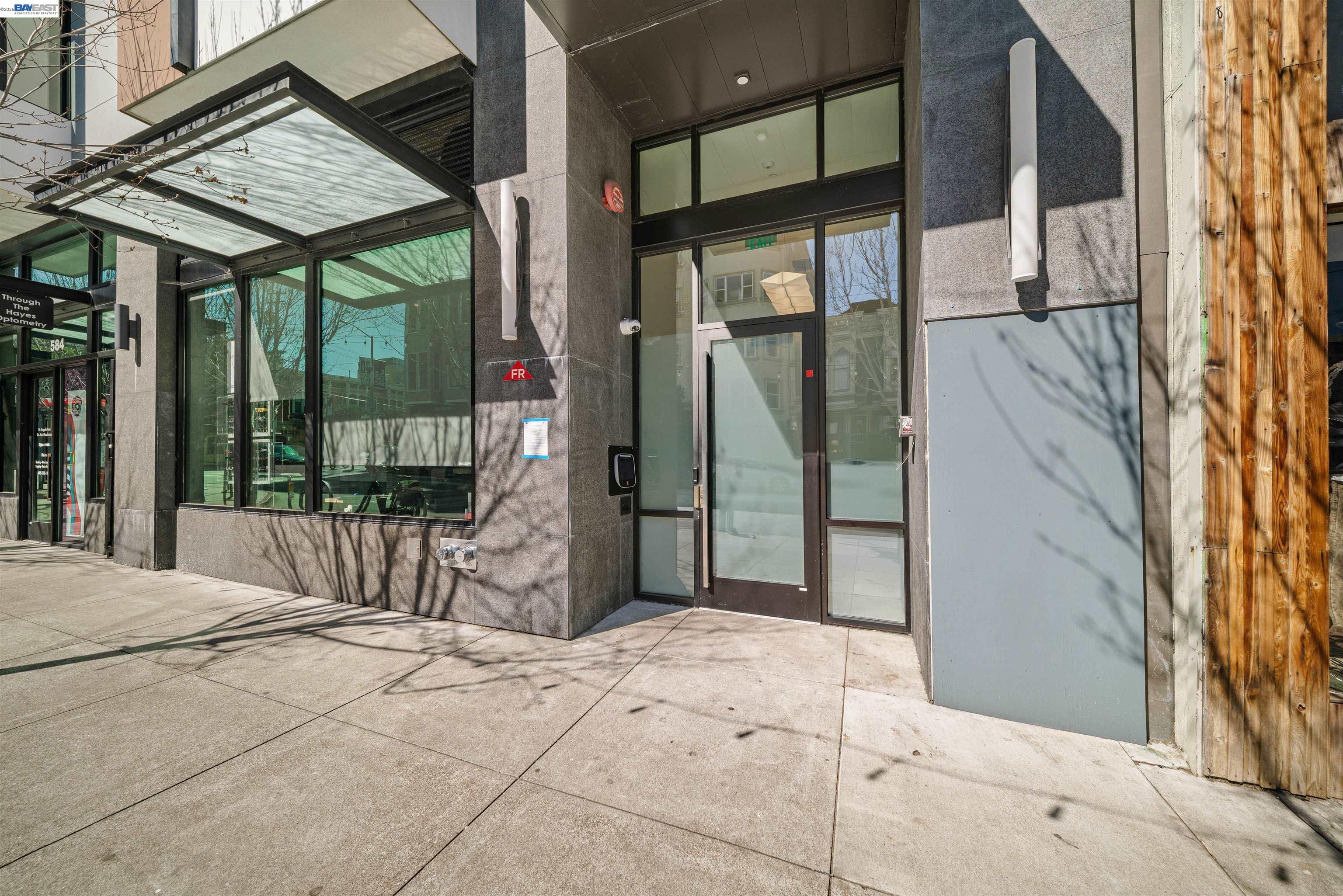 580 Hayes St #203, San Francisco