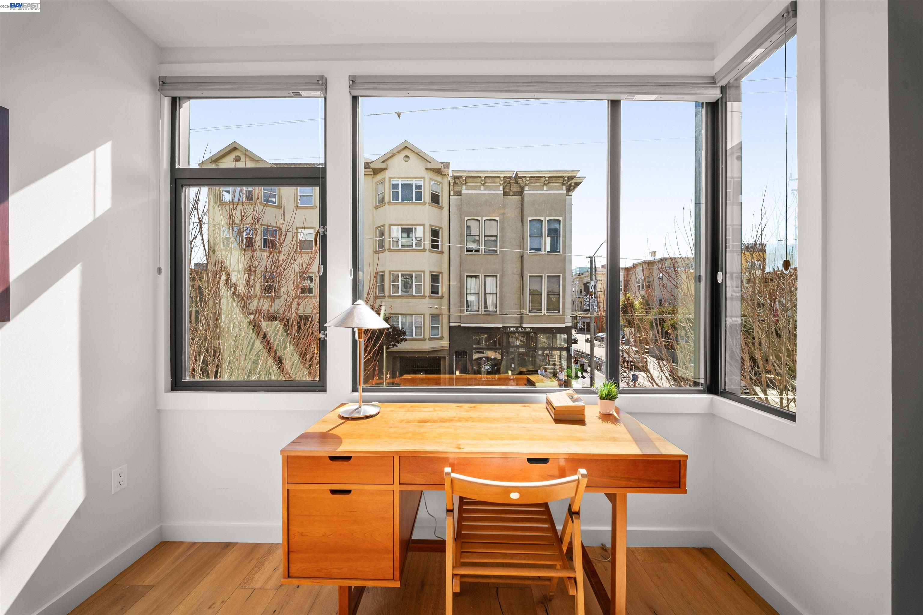 580 Hayes St #203, San Francisco