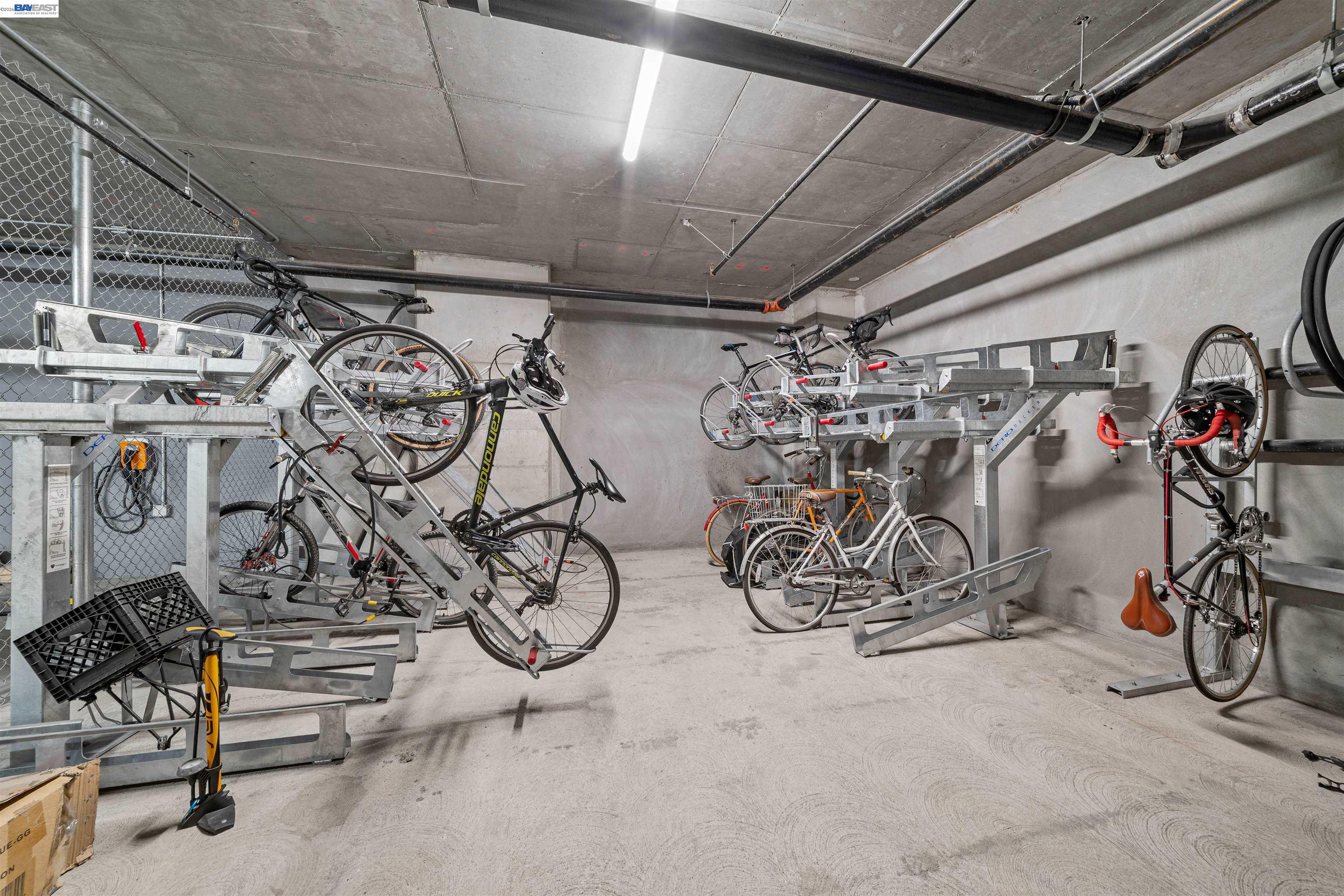 580 Hayes St #203, San Francisco