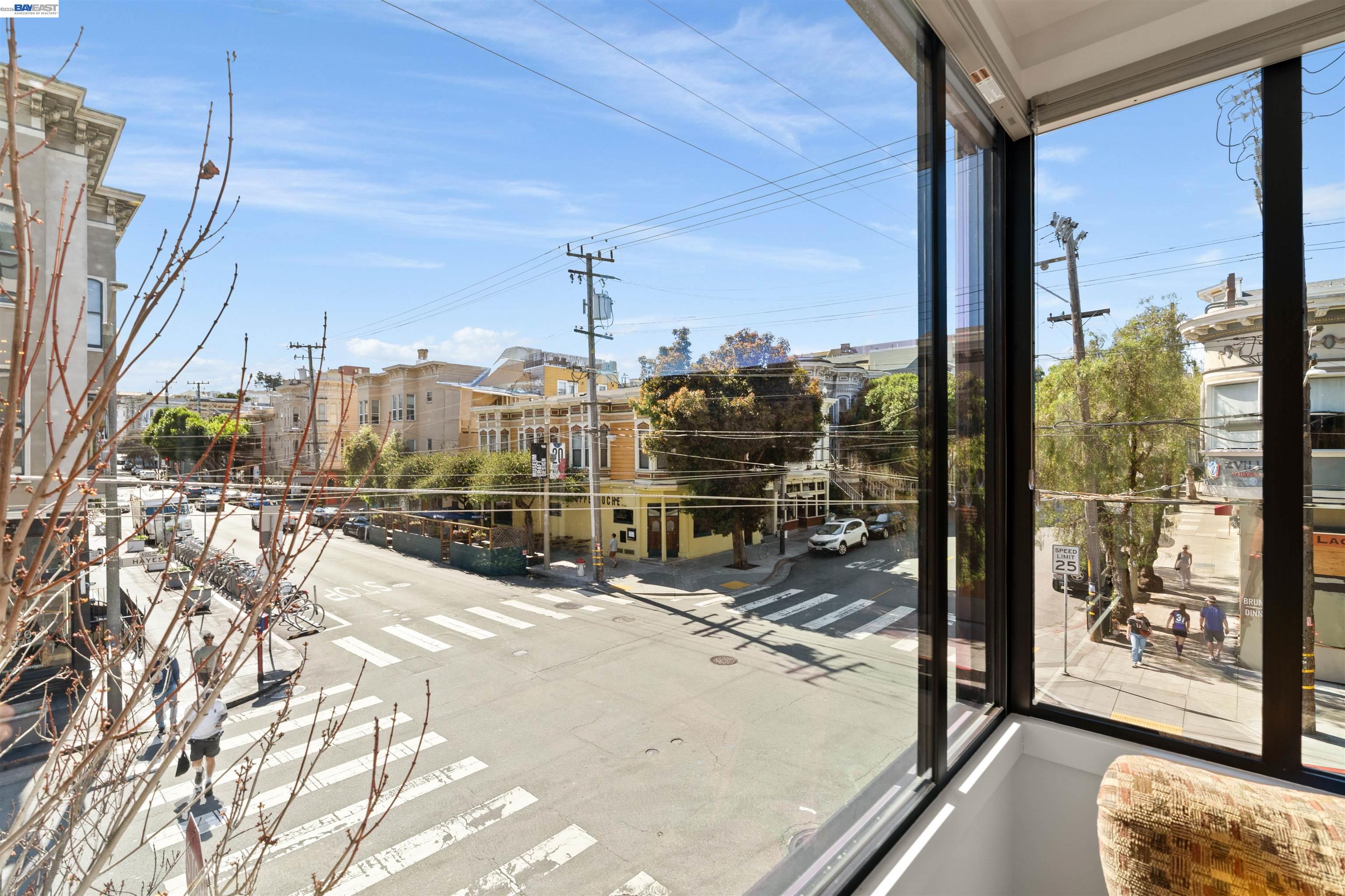 580 Hayes St #203, San Francisco