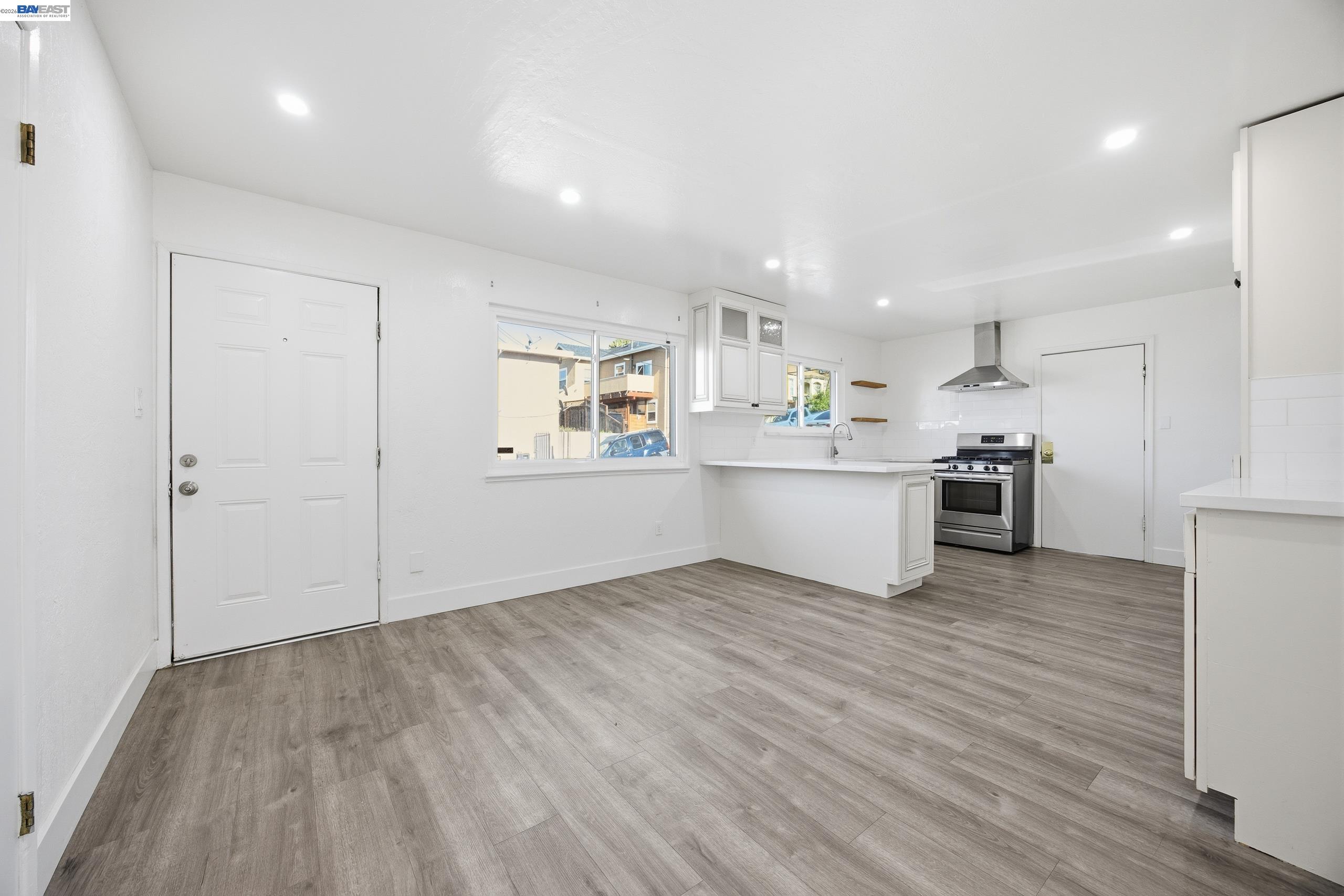 5311 Gray Street, Oakland