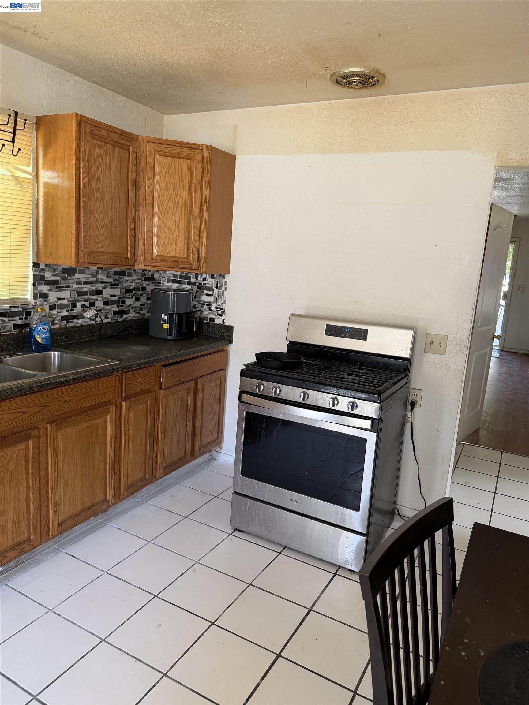 344 Blain Ave