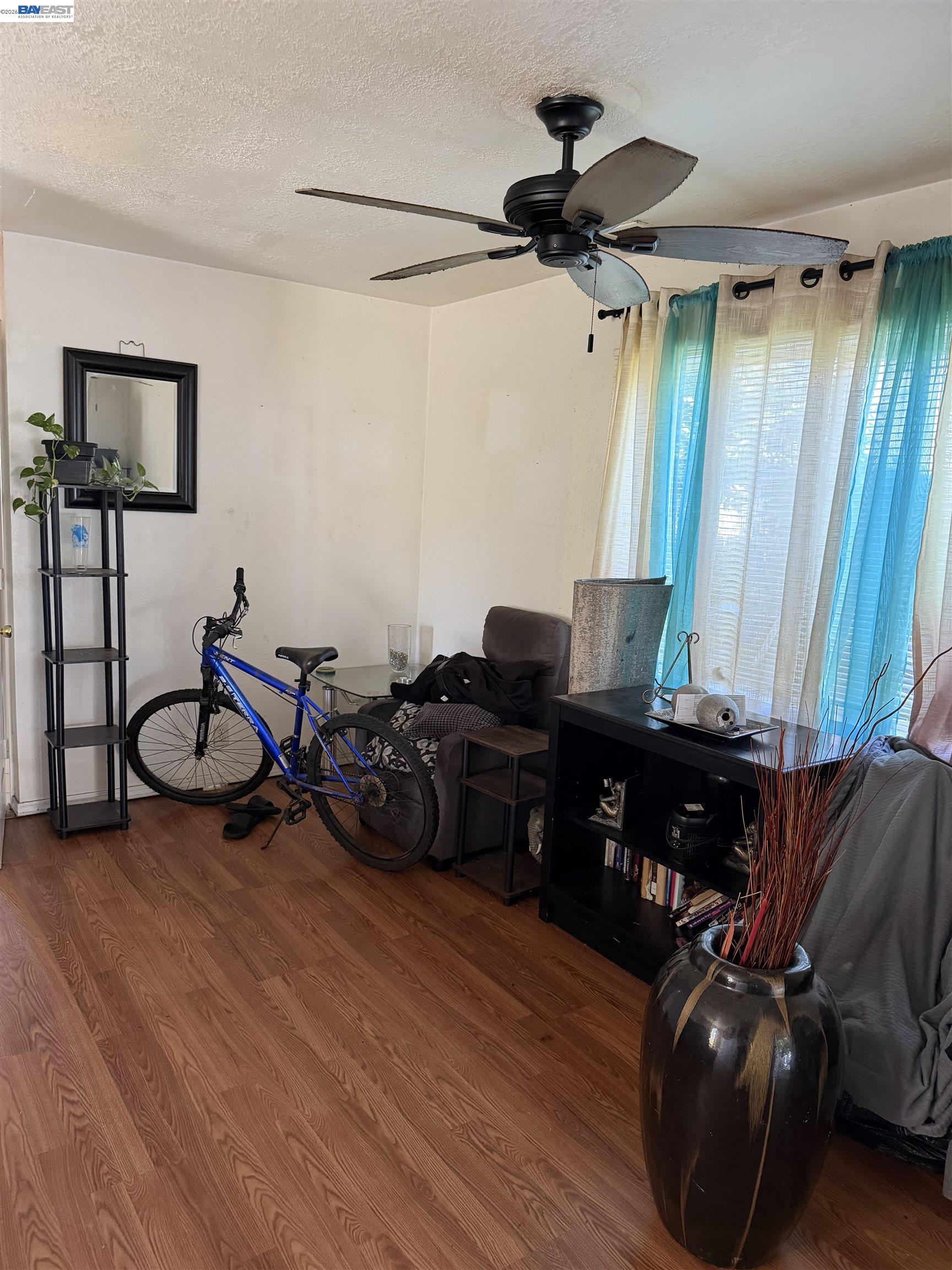 344 Blain Ave