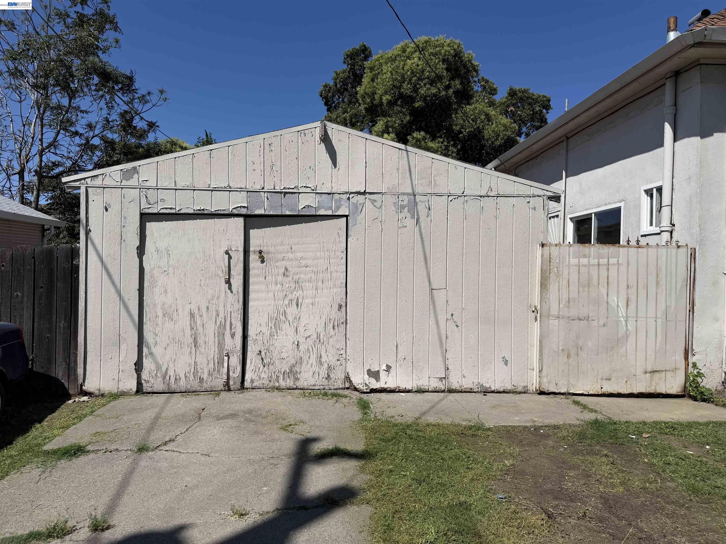 344 Blain Ave