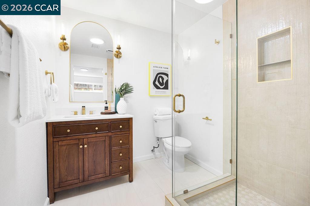2135 Via Alta, Benicia