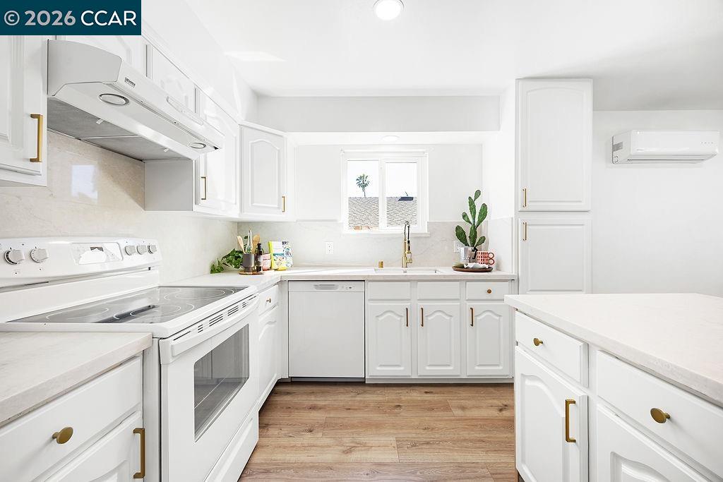 2135 Via Alta, Benicia