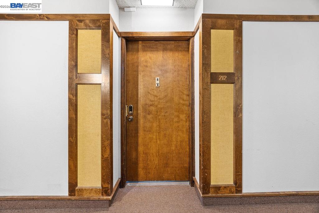 2077 Washington Ave # 212