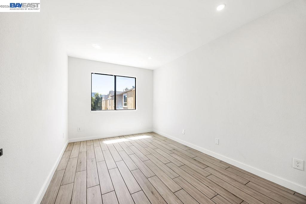2077 Washington Ave # 212