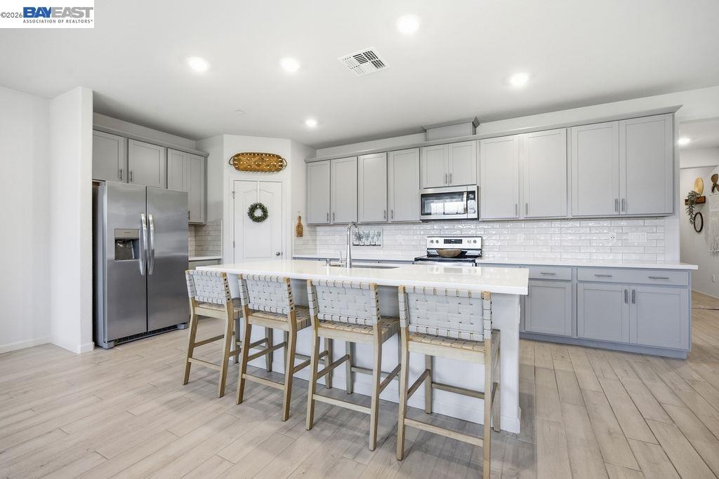 1012 Ramos Drive, Winters