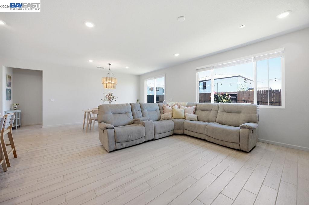 1012 Ramos Drive, Winters