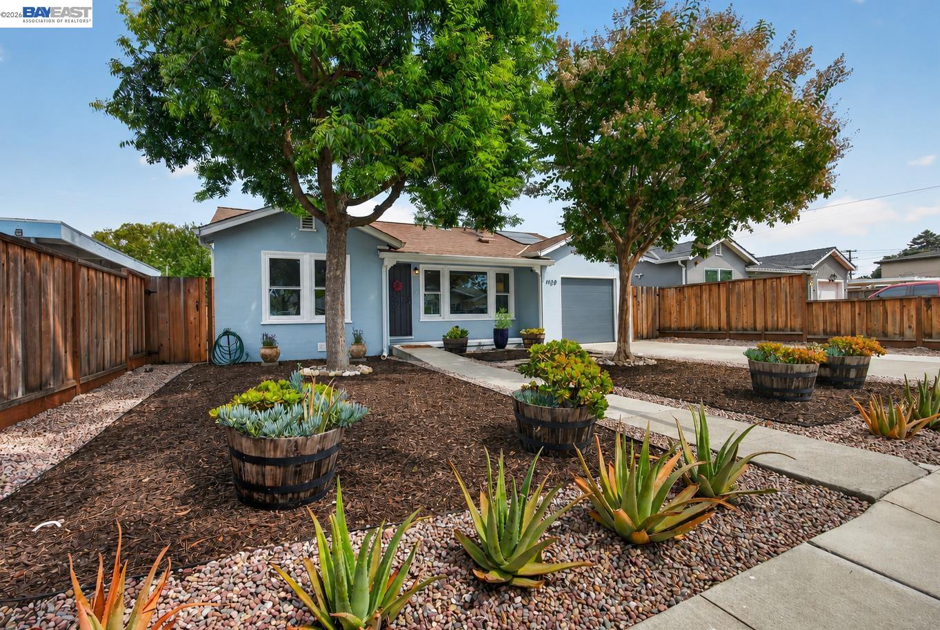 1120 Henderson Avenue, Menlo Park