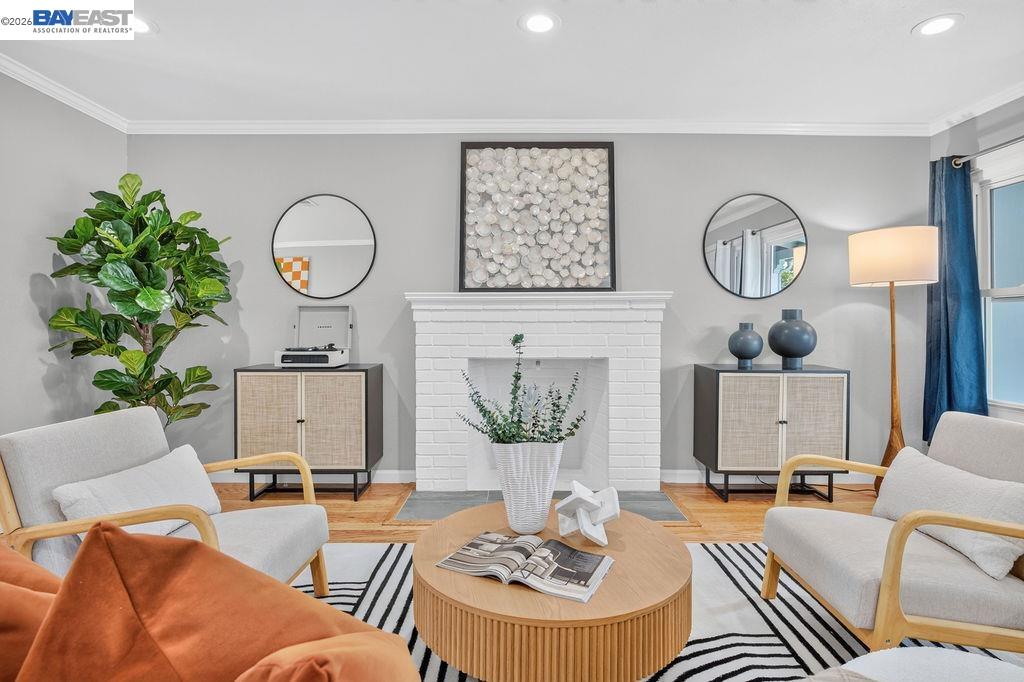 1120 Henderson Avenue, Menlo Park